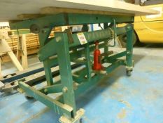 Panelmate mobile hand hydraulic panel lift table (Certification status will be verified in due
