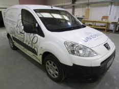 Peugeot Partner 850 Professional 1.6 HDi panel van, reg no: WL61 EMF (2011), recorded mileage: 22,