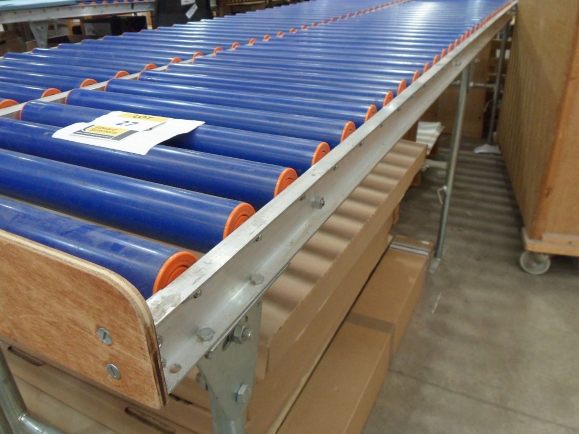 3 metre length of gravity roller conveyor, 500mm wide, 50mm rollers, 35mm pitch , on adjustable - Image 2 of 3