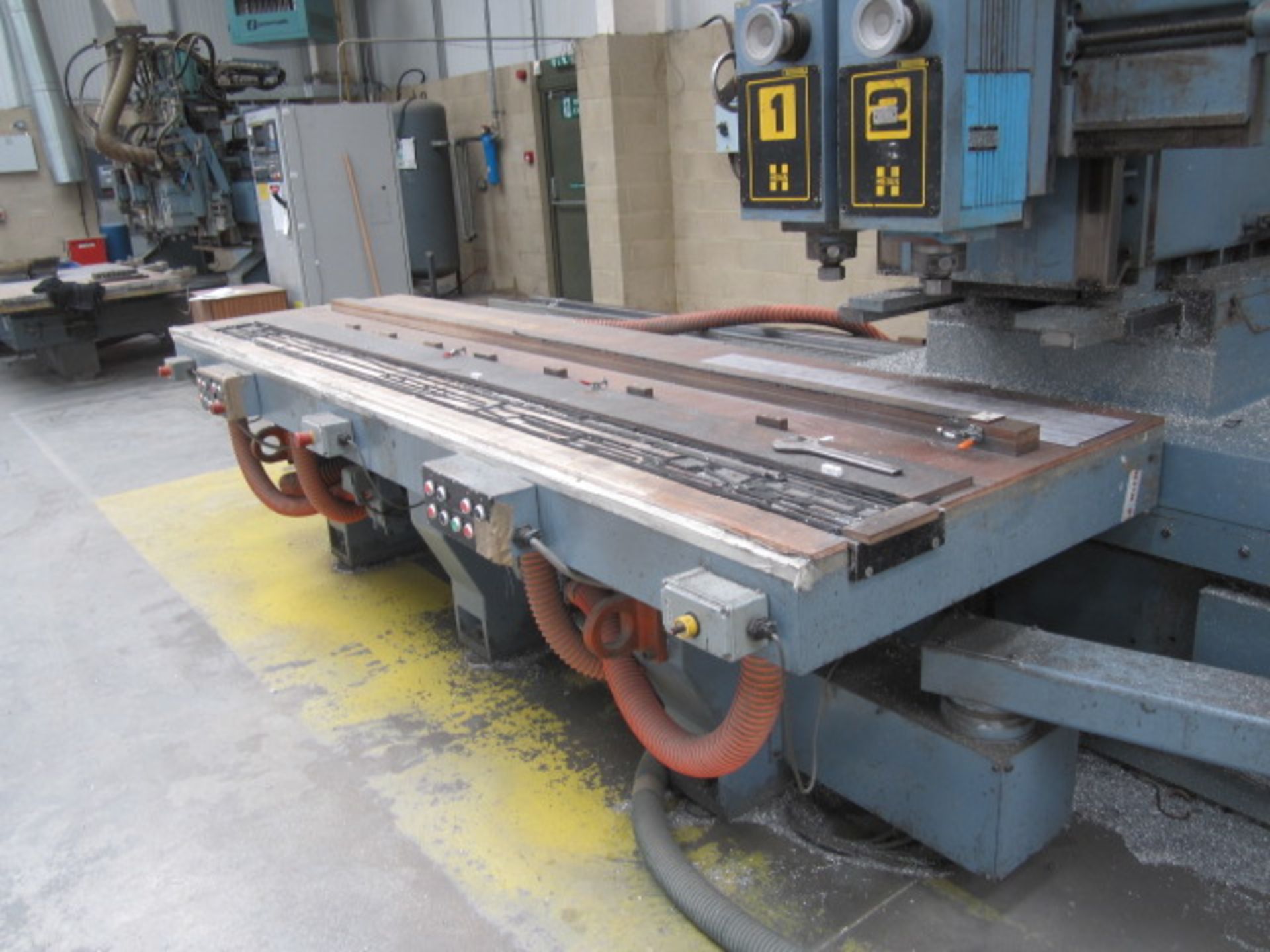 Heian NZ-2H CNC 2 head router, 3 axis, vacuum table size 3- 3000mm x 1000mm, serial no: 600615, - Image 10 of 23