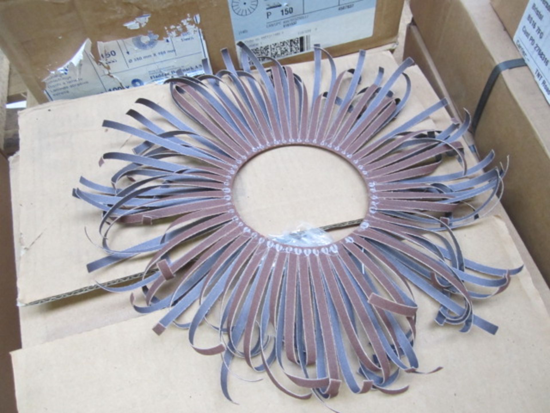 Approx. 500 Hermes abrasive blades, 350 x 105mm - Image 2 of 3