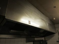 Stainless steel triple filter, 3000mm ceiling mounted extraction canopy (excludes ducting to