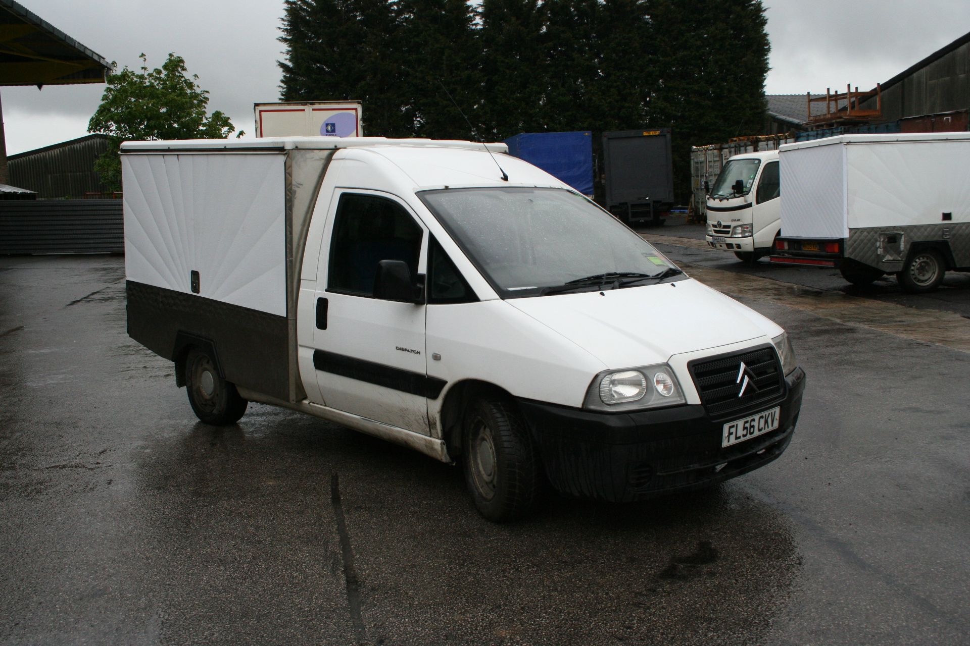 Jiffy Panino  mobile catering van based on Citroen Despatch 900 Ddi SWB chassis, registration number