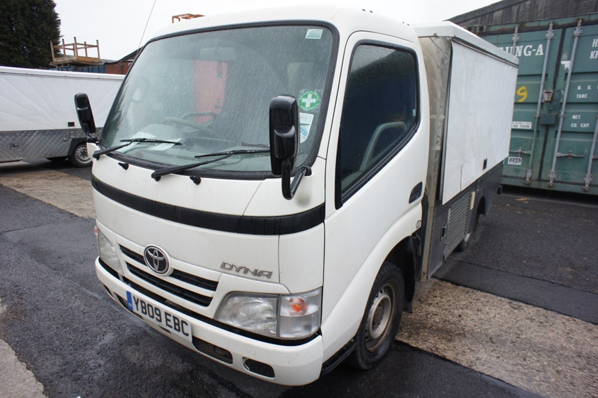 Jiffy Bocado mobile catering van based on Toyota Dyna 300 D SWB chassis, registration YB09 EBC, - Image 2 of 8