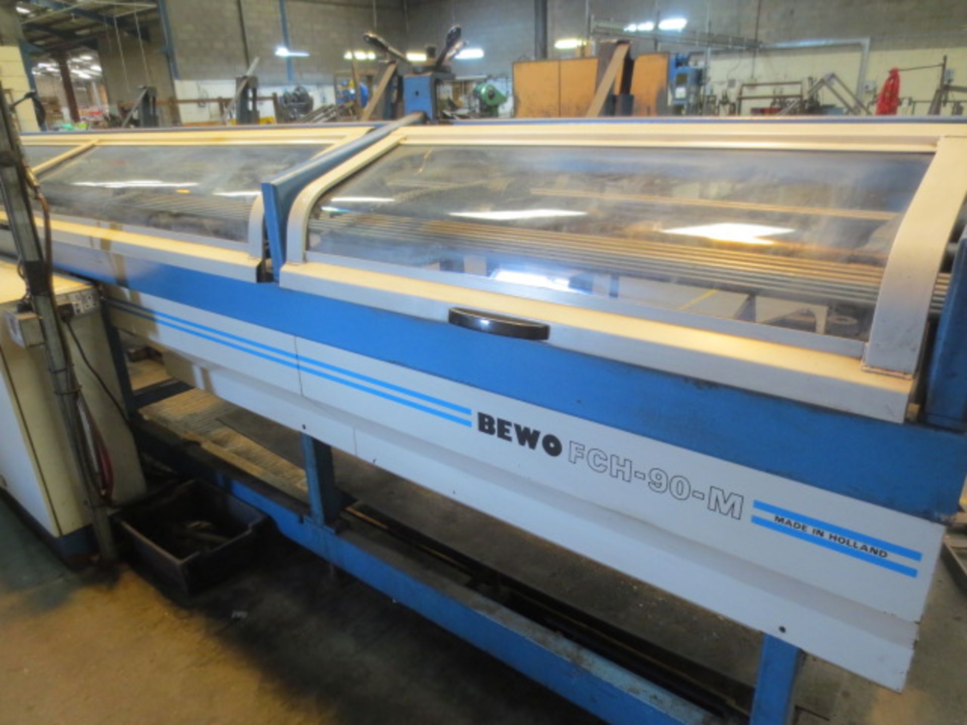 Bewo FCH-90M 400V automatic cut-off saw, s/n 0213101 (2002) with Bewo freestanding control panel - Image 4 of 8