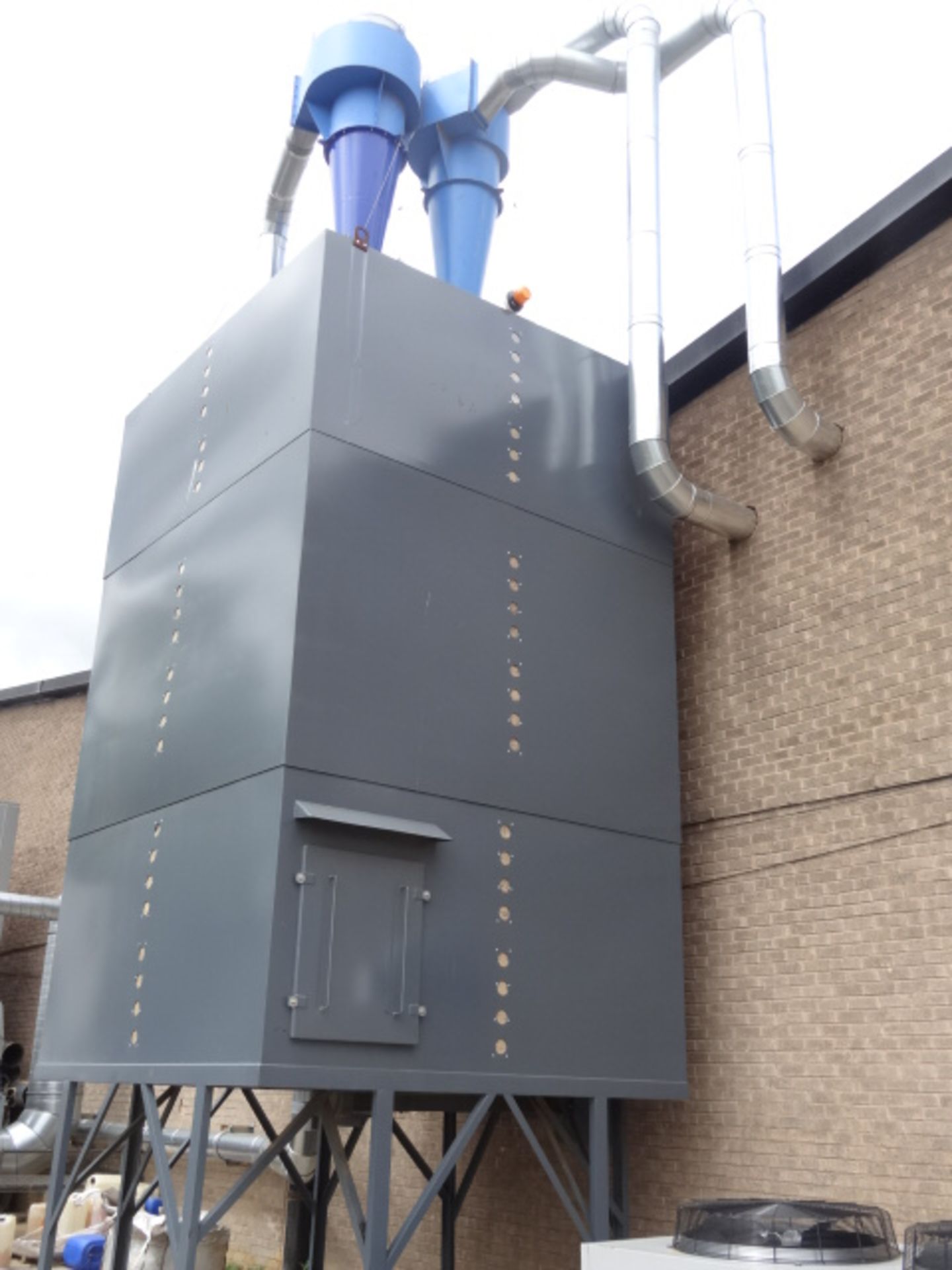 Talbott Wood Waste Hot Water Boiler, with flue, ash cart, water pasteuriser, 2-circulation pumps... - Image 6 of 6