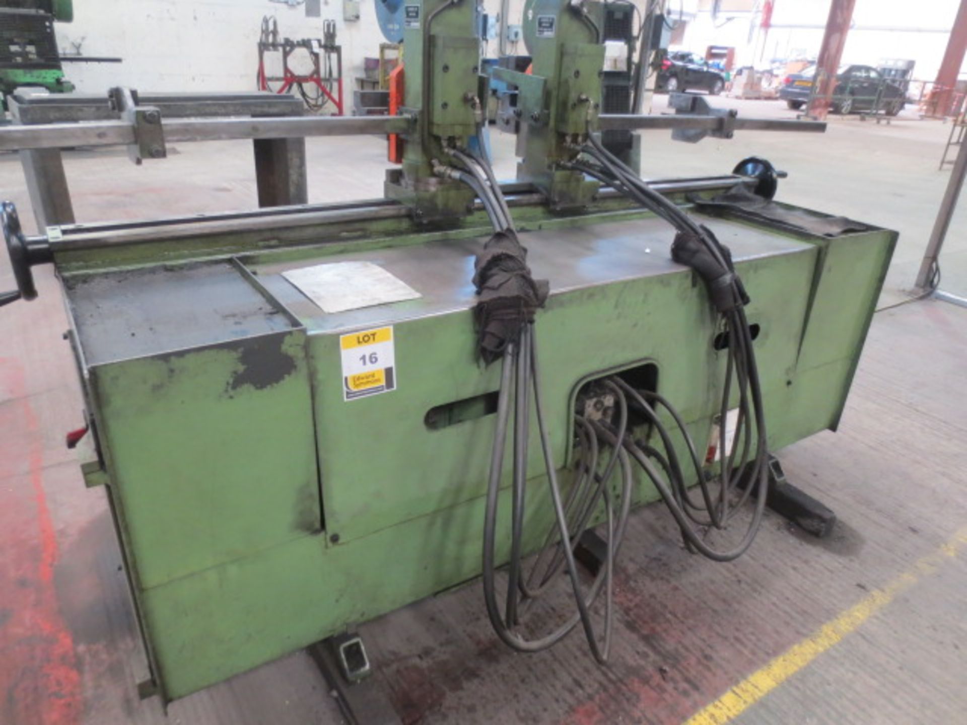 Langbow model TM32-2M twin head hydraulic tube bender. NB. this item has no CE marking. The purch...