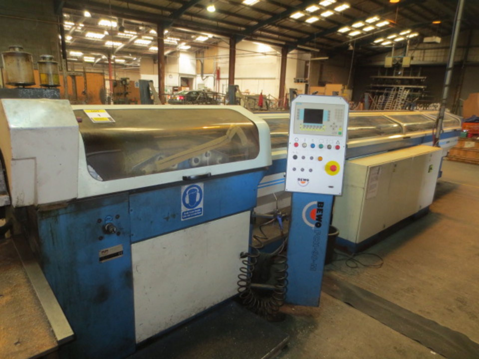 Bewo FCH-90M 400V automatic cut-off saw, s/n 0213101 (2002) with Bewo freestanding control panel