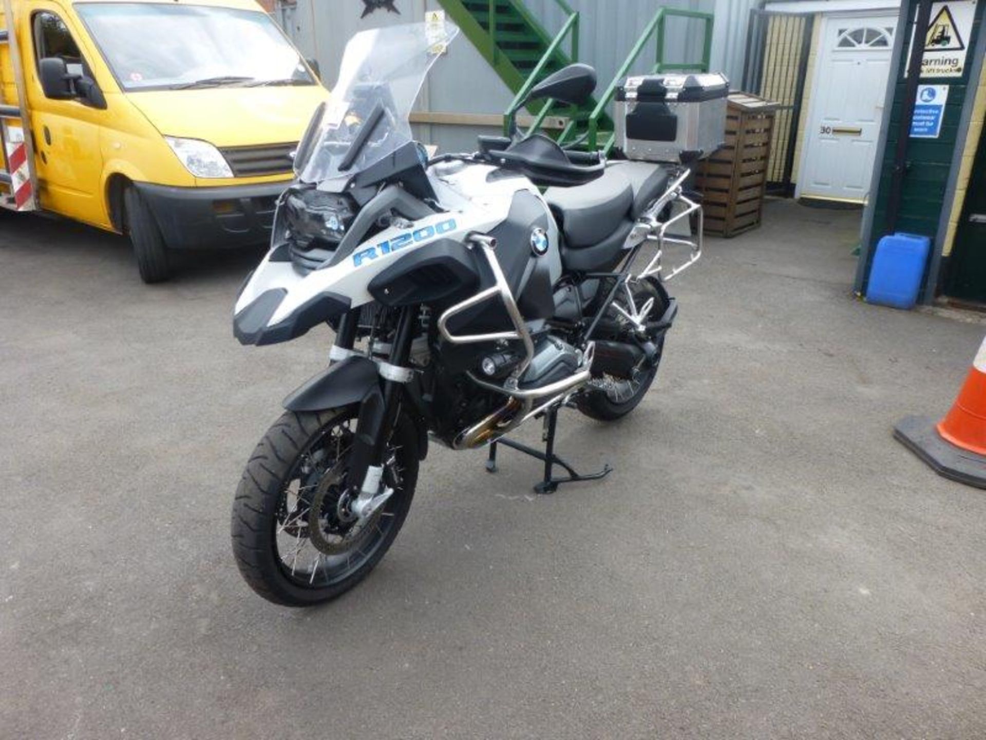 BMW R1200GS Adventure, motorcycle c/w panniers, top box, BMW Motorad Navigator V sat nav and a - Image 3 of 7