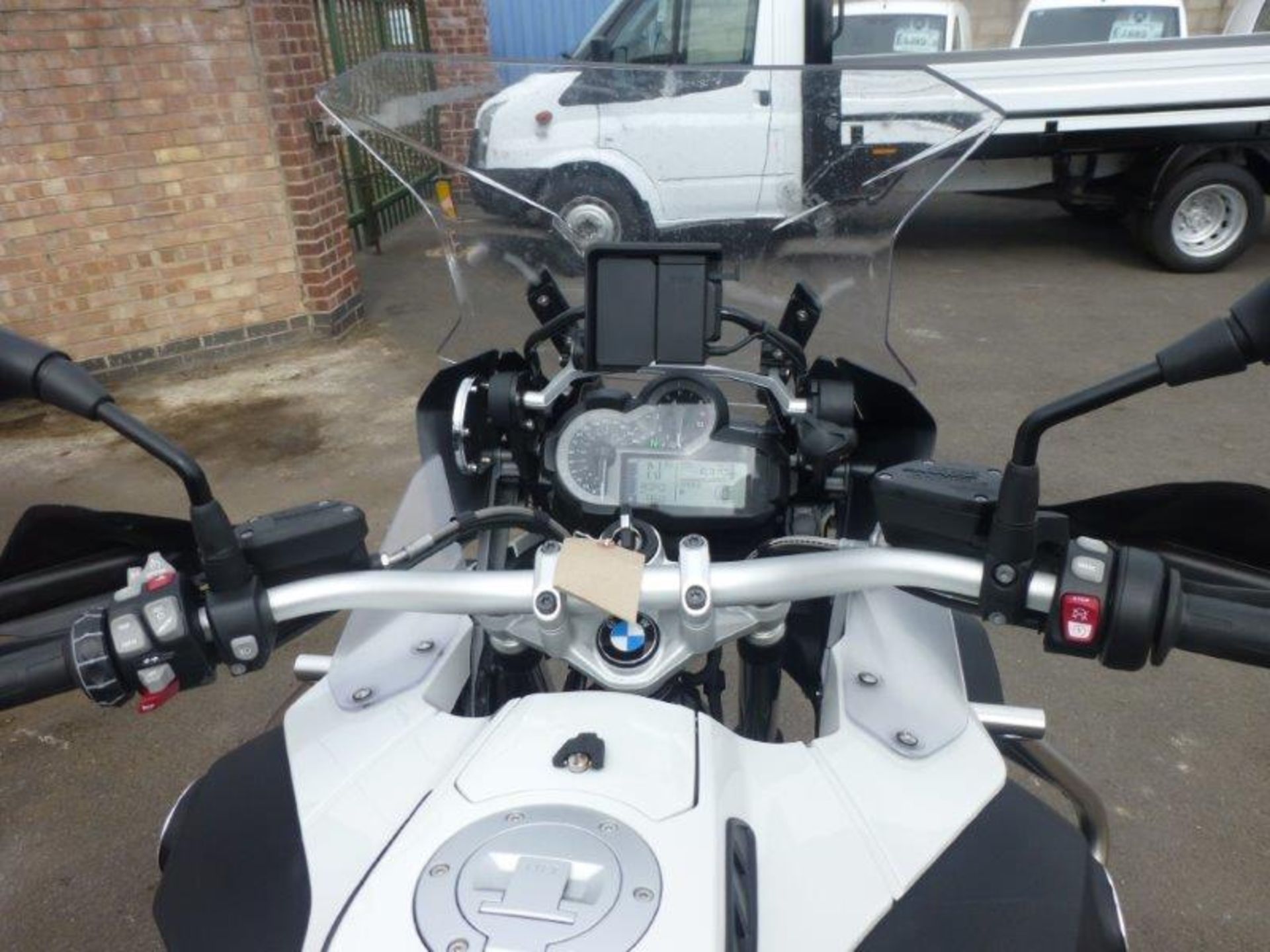 BMW R1200GS Adventure, motorcycle c/w panniers, top box, BMW Motorad Navigator V sat nav and a - Image 6 of 7