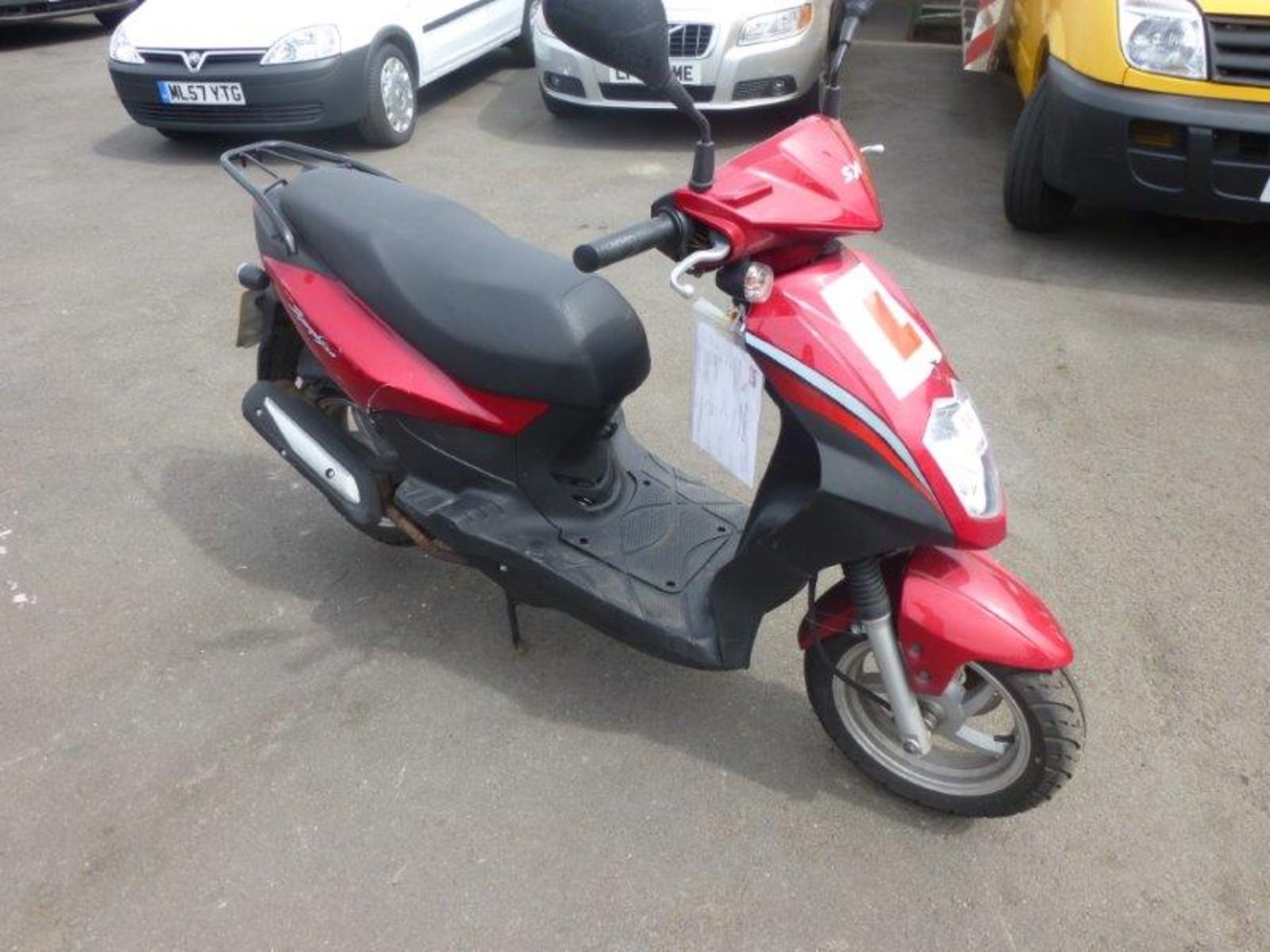 Sym Symply50 AV05W-6 moped, 49cc (Red)  Registration no. DK13 DUA  Date of registration: 18/04/2013 - Image 2 of 5