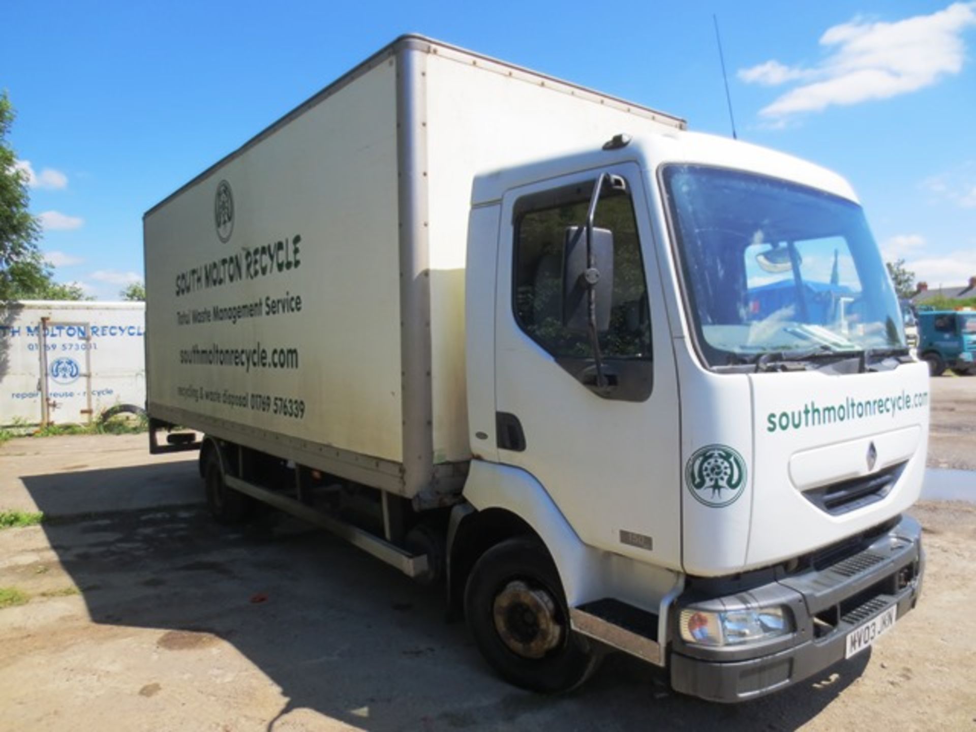 Renault 150DCI 7.5 ton box lorry, 6m body, with R&B tail lift 500kg, reg no: MV03 JKN, Recorded - Image 8 of 20