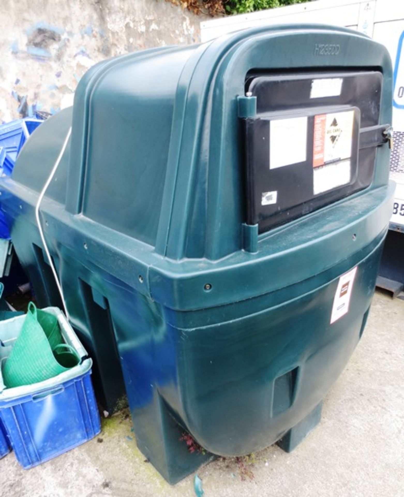 Desco plastic bunded fuel tank, model H1235DD, with dispenser (located at Mill Street, South Molton, - Image 2 of 3