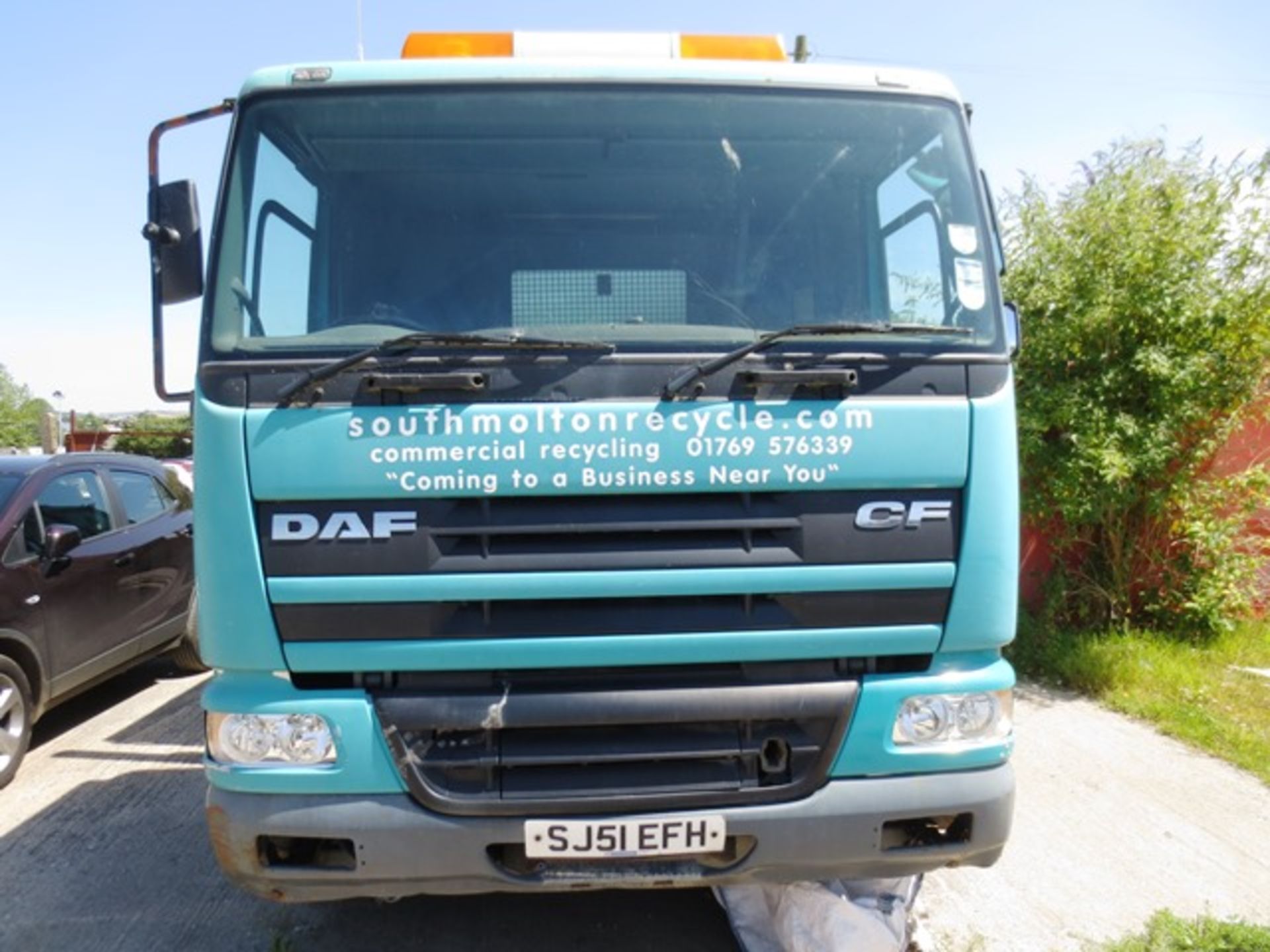 DAF CF 65.250 refuse collection vehicle, reg no: SJ51 EFH (2002), GVW 18000 kg, MOT not valid, - Image 4 of 10