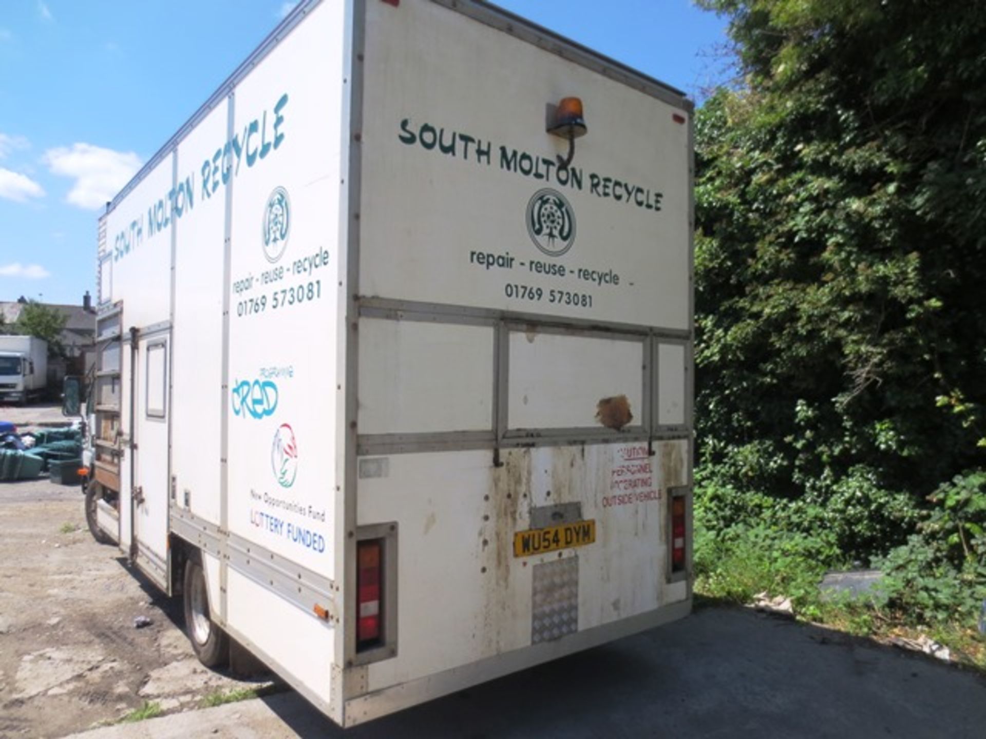 Mitsubishi Canter HD Intercooler kerbside recycling truck, fitted Trucksmith body, with integrated - Image 4 of 11