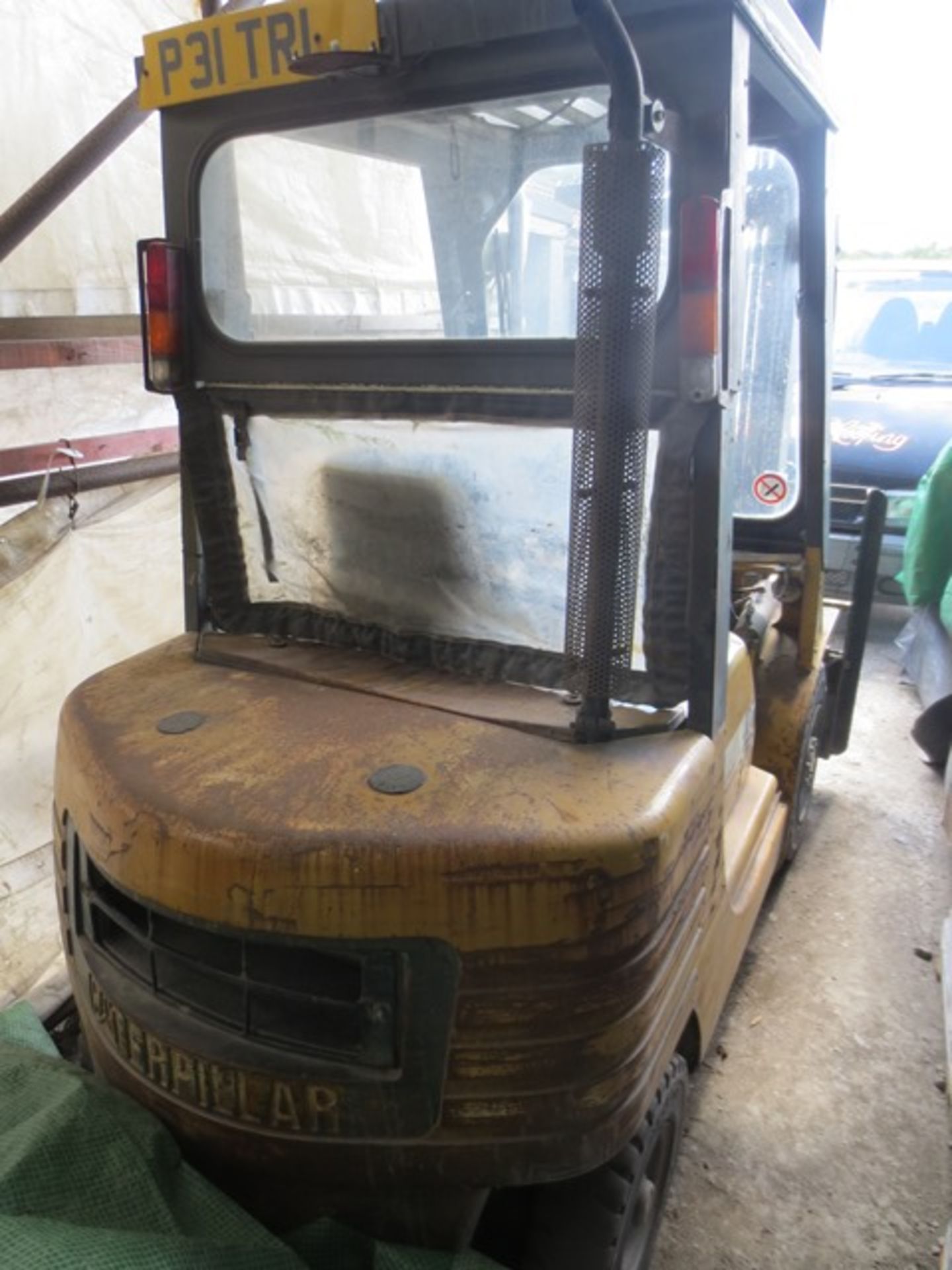 Caterpillar DP 25, duplex mast forklift truck with side shift; serial no: SBN00349, 13,980 hours, - Image 8 of 11