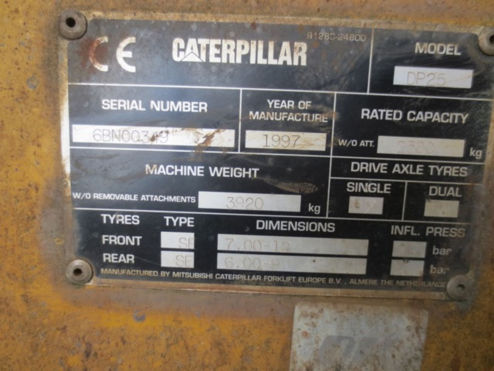 Caterpillar DP 25, duplex mast forklift truck with side shift; serial no: SBN00349, 13,980 hours, - Image 3 of 11