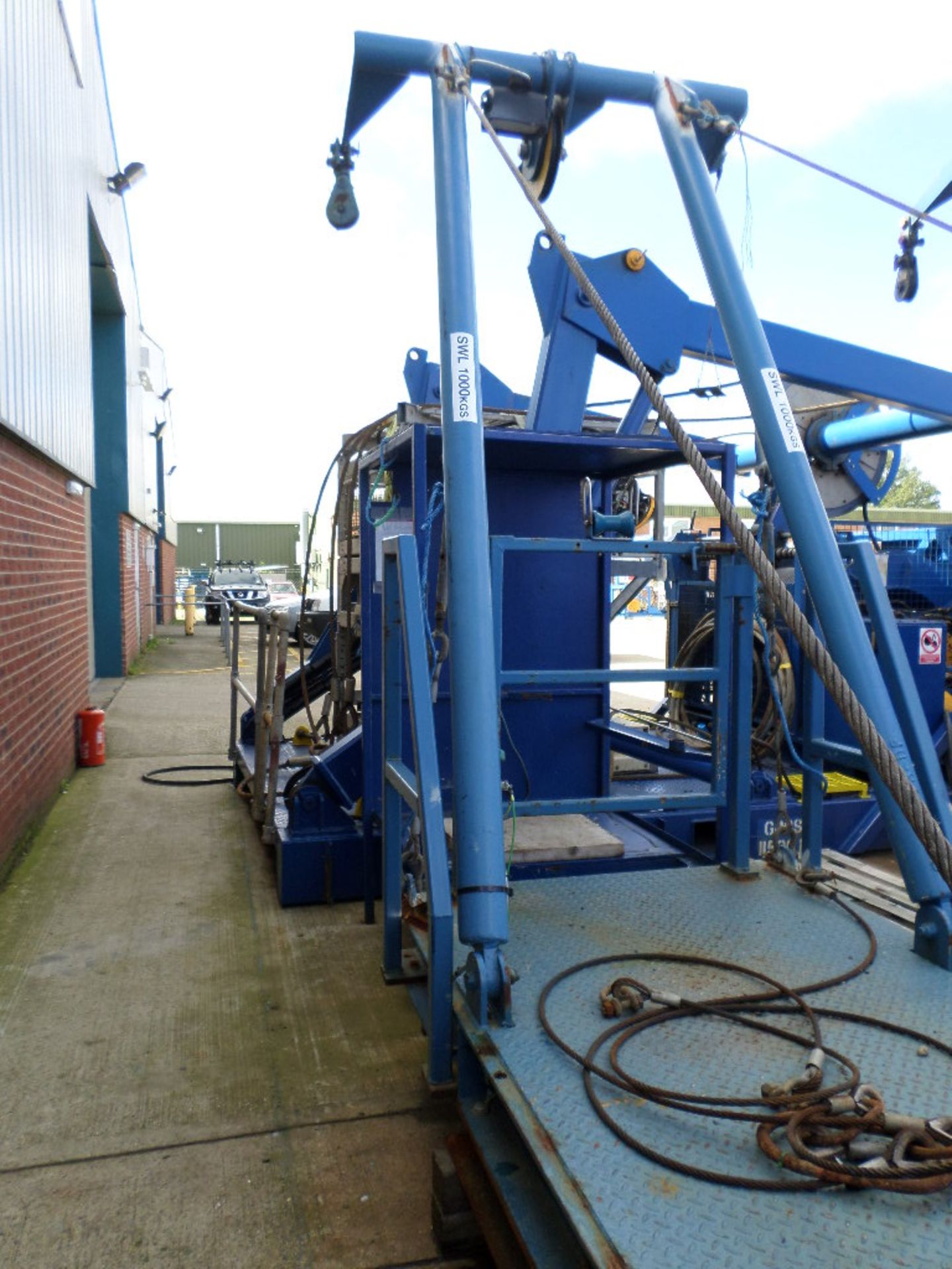 Aquanos 1000kg diver deployment frame, IMCA Compliant, reference No R7M 06 DF fitted with 2 x Braden - Image 2 of 5