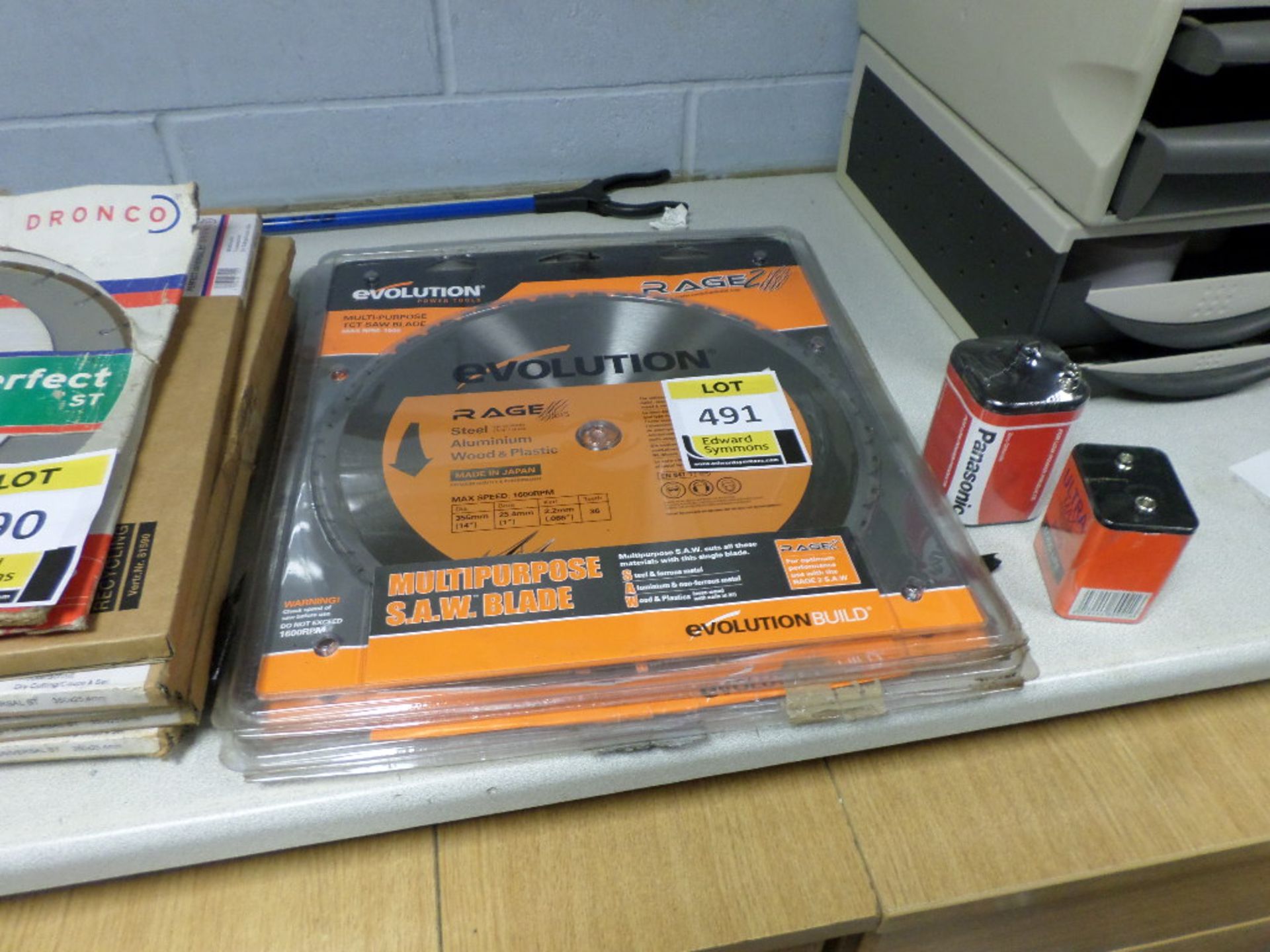 3 unused Evolution Rage 2  355 x 25.4mm 2.2mm steel, aluminium plastic cutting discs