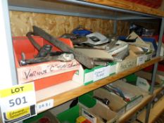 Contents to Rack D, tier DR3 mainly Pliers, riveters, rivets, tape measures, wire brushes, pipe