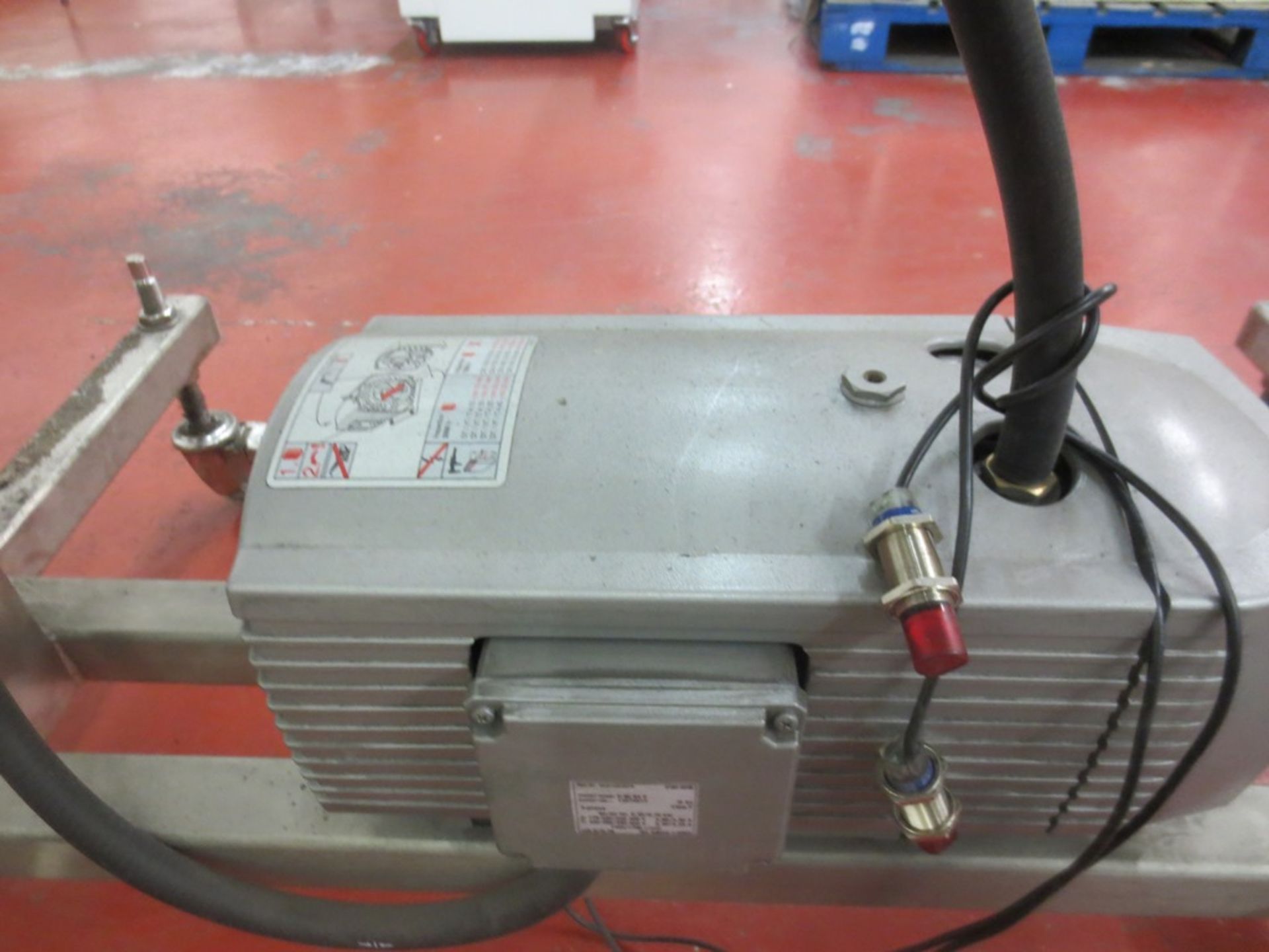 All stainless steel multi cavity mobile  tray denester fitted with Becker Vacuum pump, 3 position - Image 2 of 2