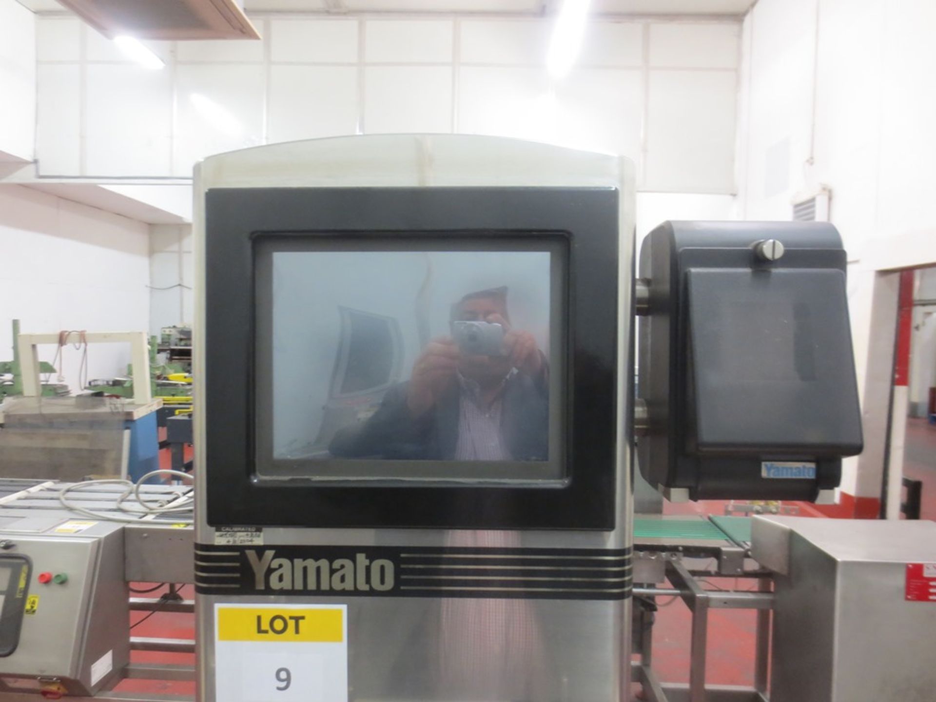 Yamamoto digital checkweigher model GSG0eLW-00P, Serial No T0010076 6g - 300g capacity with reject - Image 2 of 3