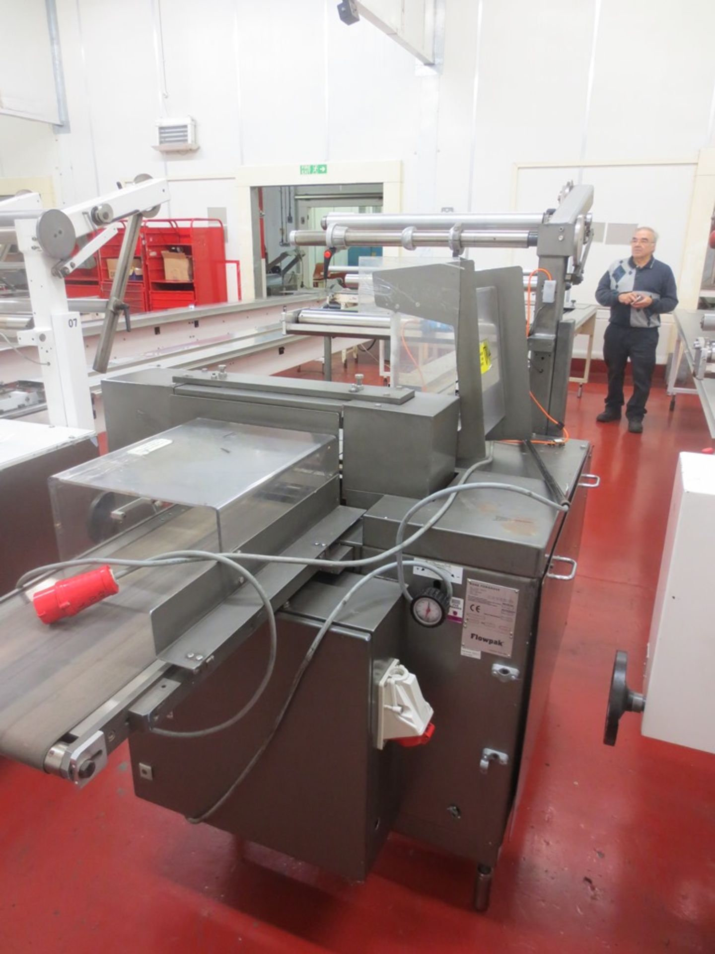 Rose Forgove Type 305 Flow Wrapper, Serial No 50795A with 4400mm infeed conveyor