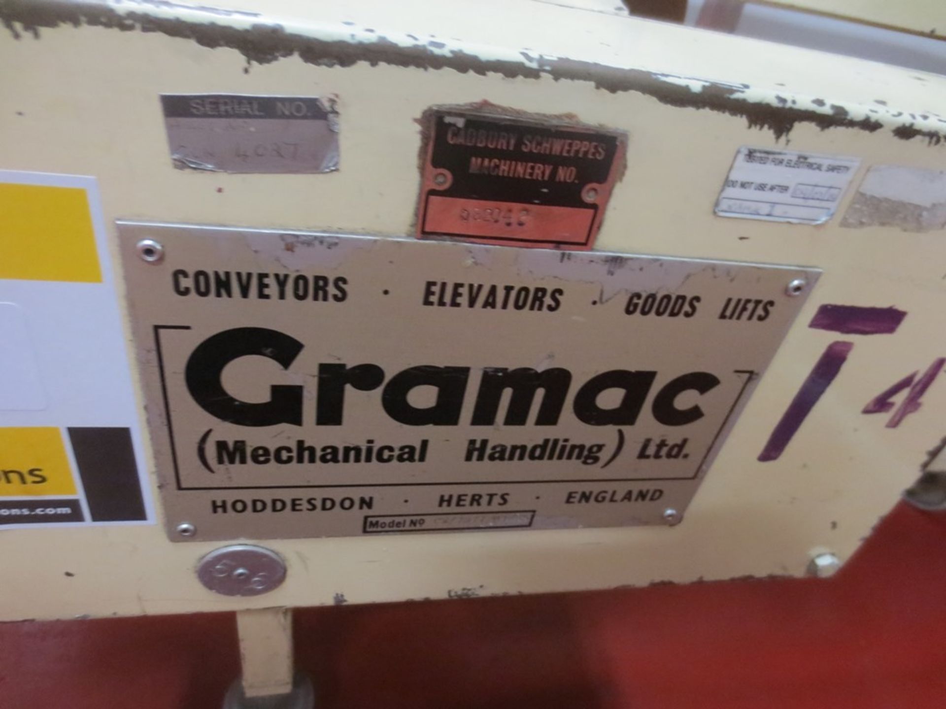 Cranac mechanical handling powered mobile nylon conveyor 2000mm x 30mm belt - Image 2 of 2