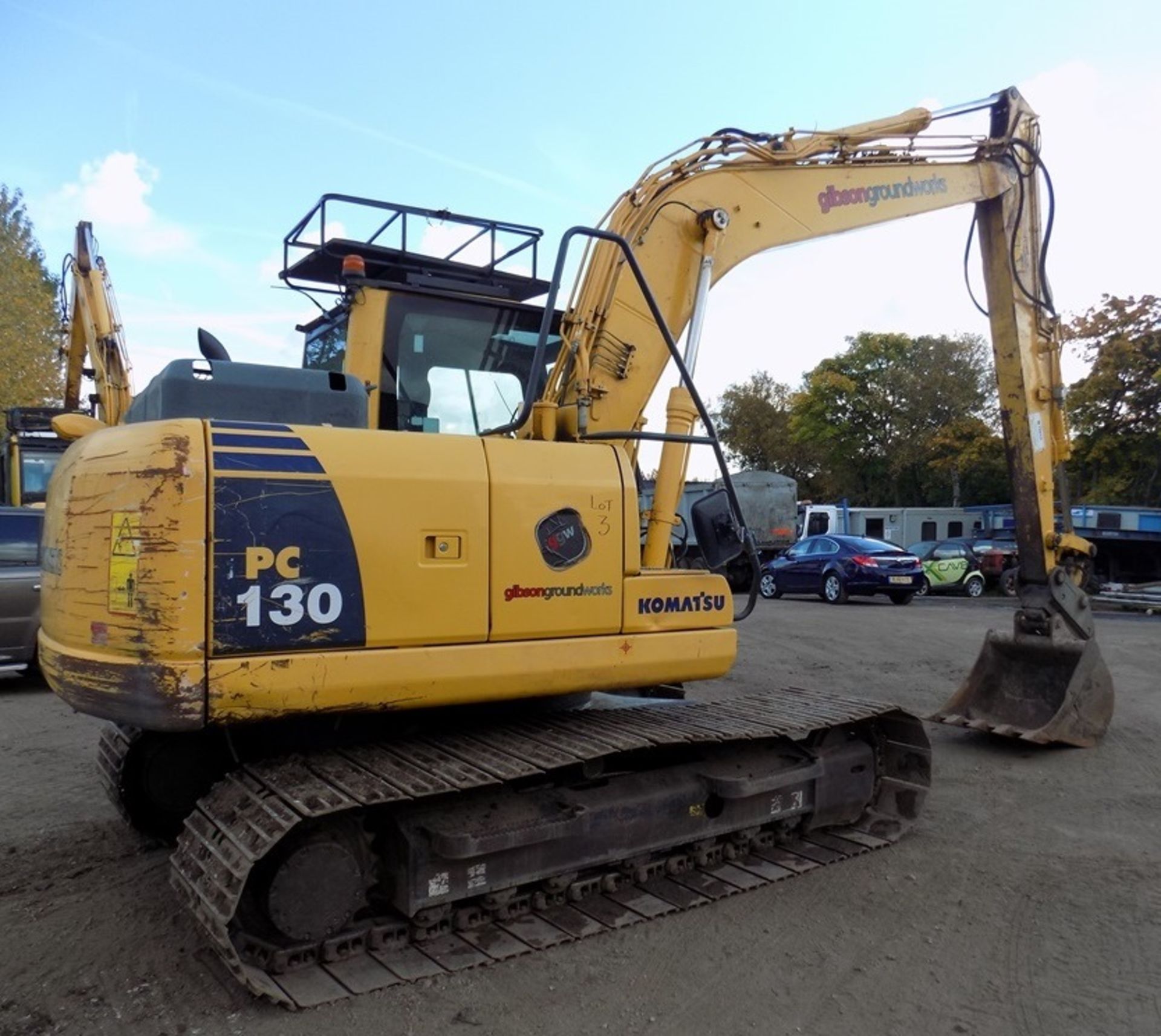 Komatsu PC130-8 crawler excavator, 5,044 hours, S/No. C30345, Year 2011, - Image 3 of 8