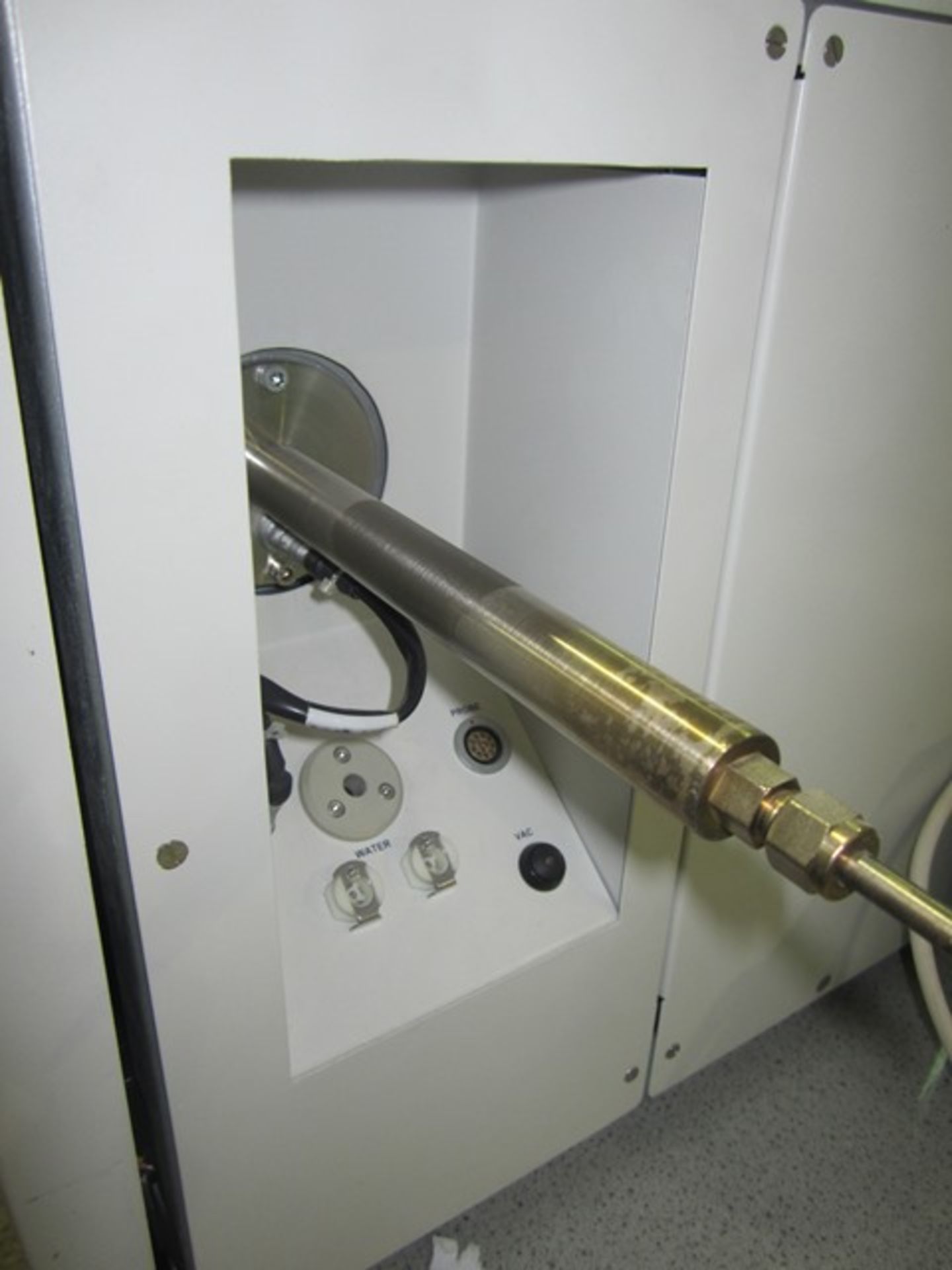 Micromass GCT mass spectrometer with power lead and pumps - Image 2 of 4