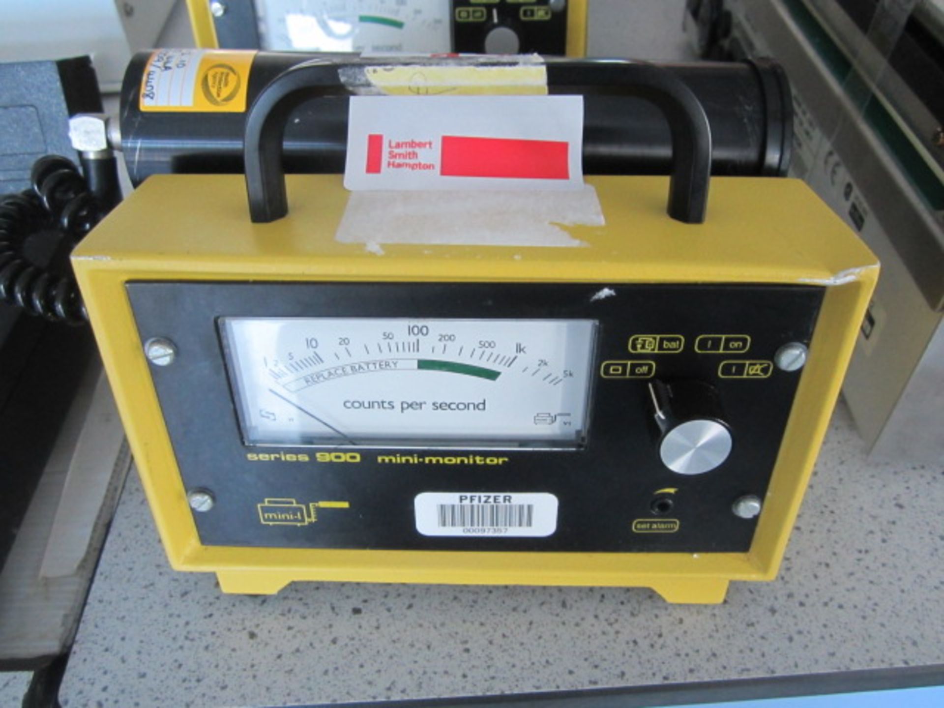 Thermo Scientific 900 Series portable radiation mini monitor (height 130mm x width 120mm x depth
