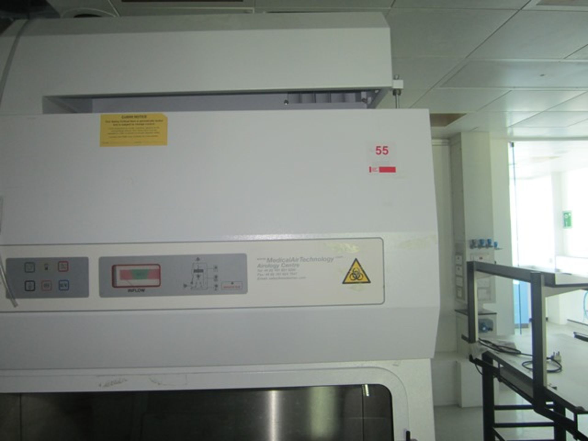 Medical Air Technology Bio-Mat II Microbiological Ducted Safety Cabinet on stand (filters - Image 3 of 3