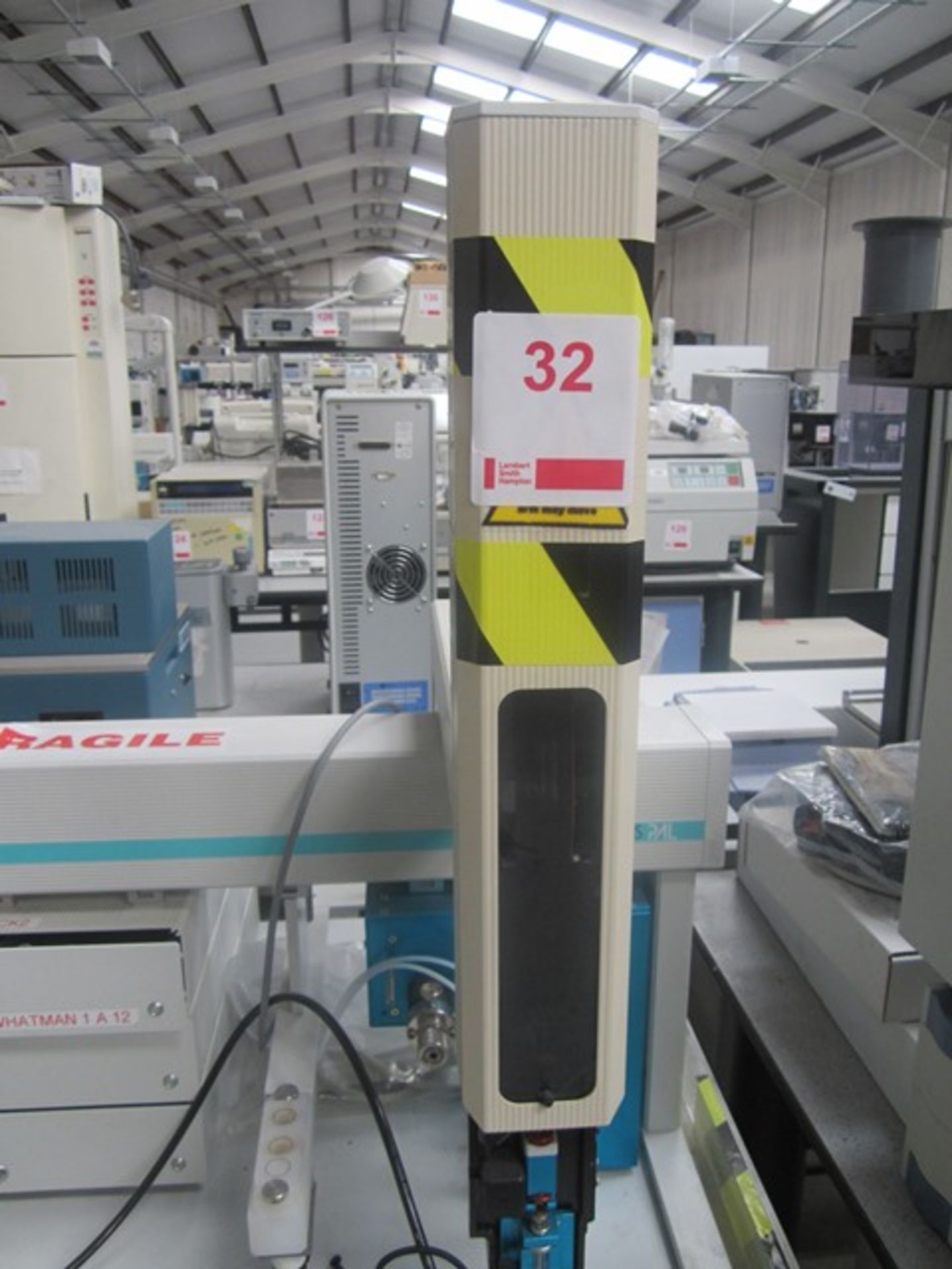 CTC Analytics HTS PAL robotic sample handler with power lead (height 700mm x width 900mm x depth - Image 3 of 3