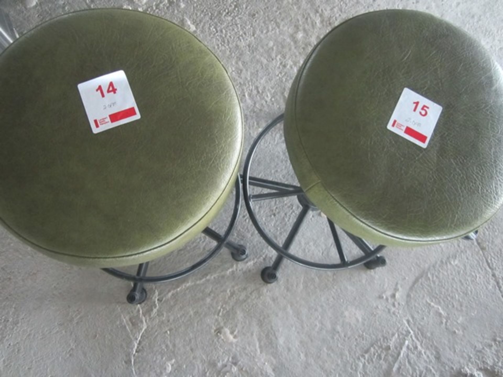 2 x Laboratory stools