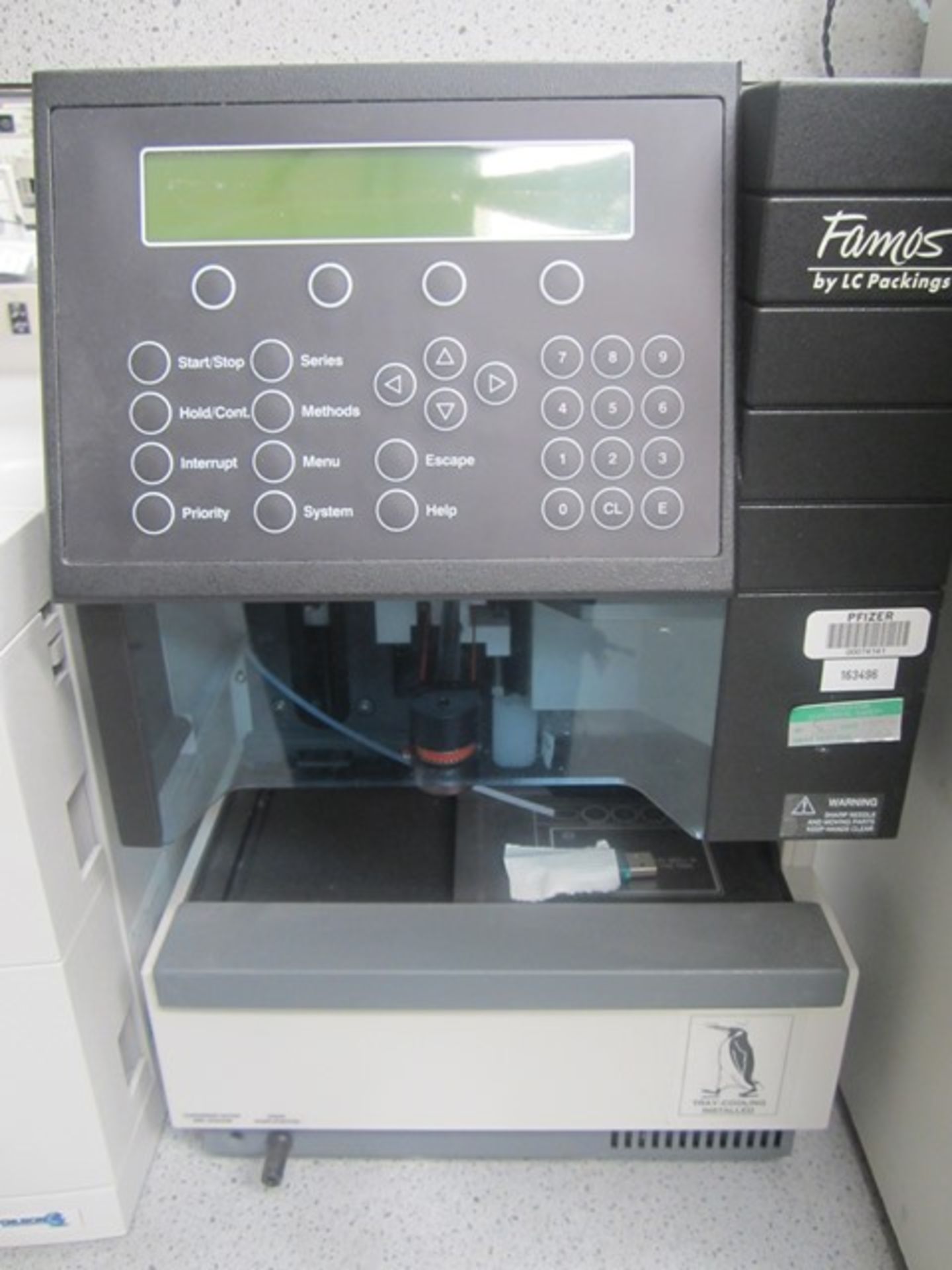 Dionex LC Packing Famos autosampler and Switchos with power leads