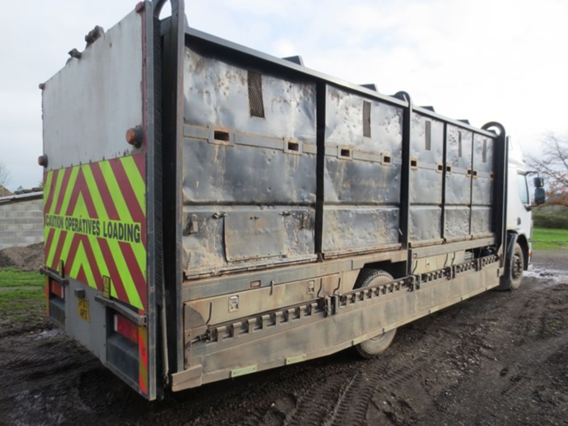 Volvo FE 240 adapted crew cab, specialist built multi stillage recycling lorry, GVW: 18,000kgs, - Image 3 of 15