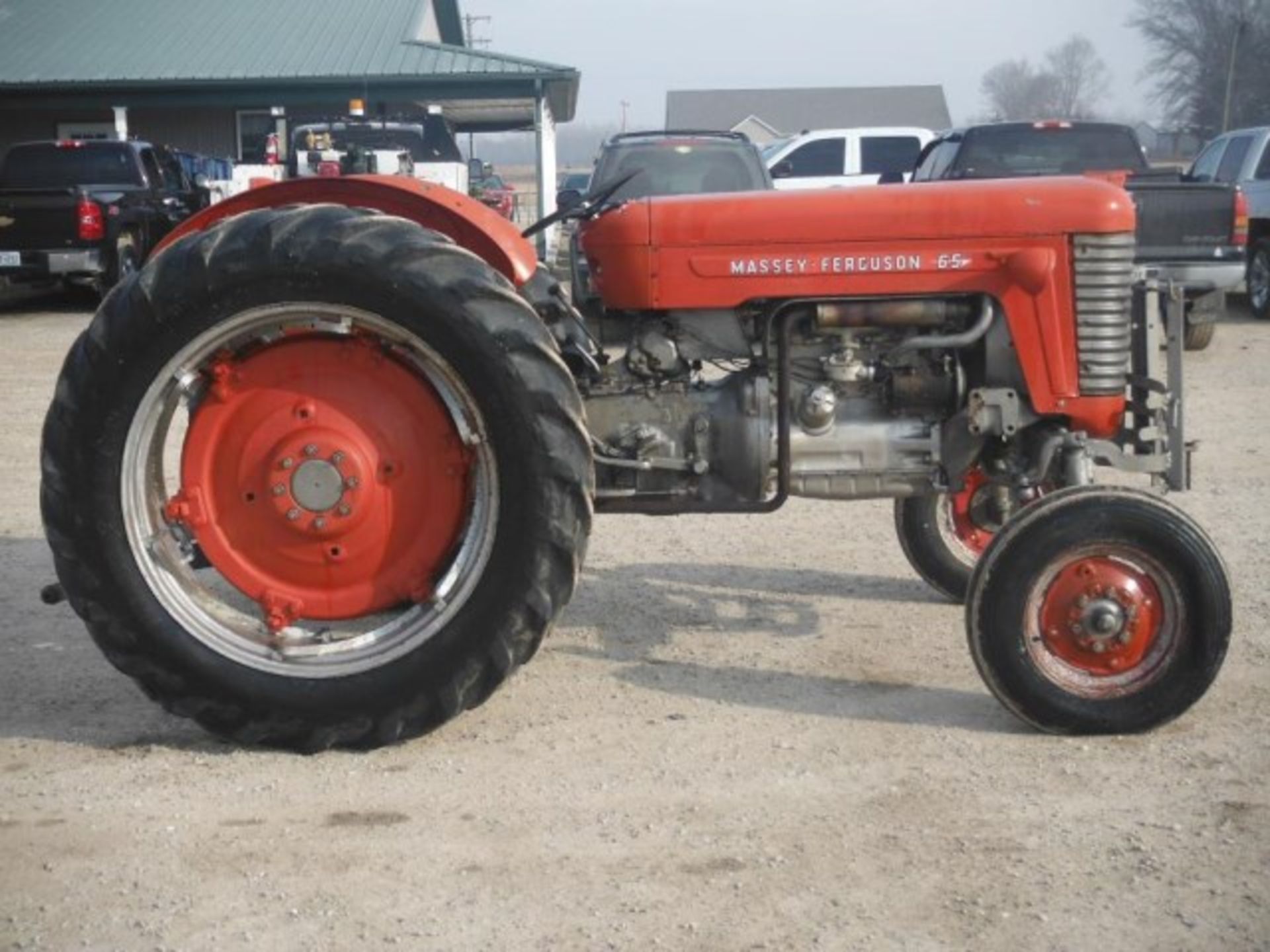 Lot #22987 MF Tractor 65,  Shows 1594 Hrs. - Image 4 of 16