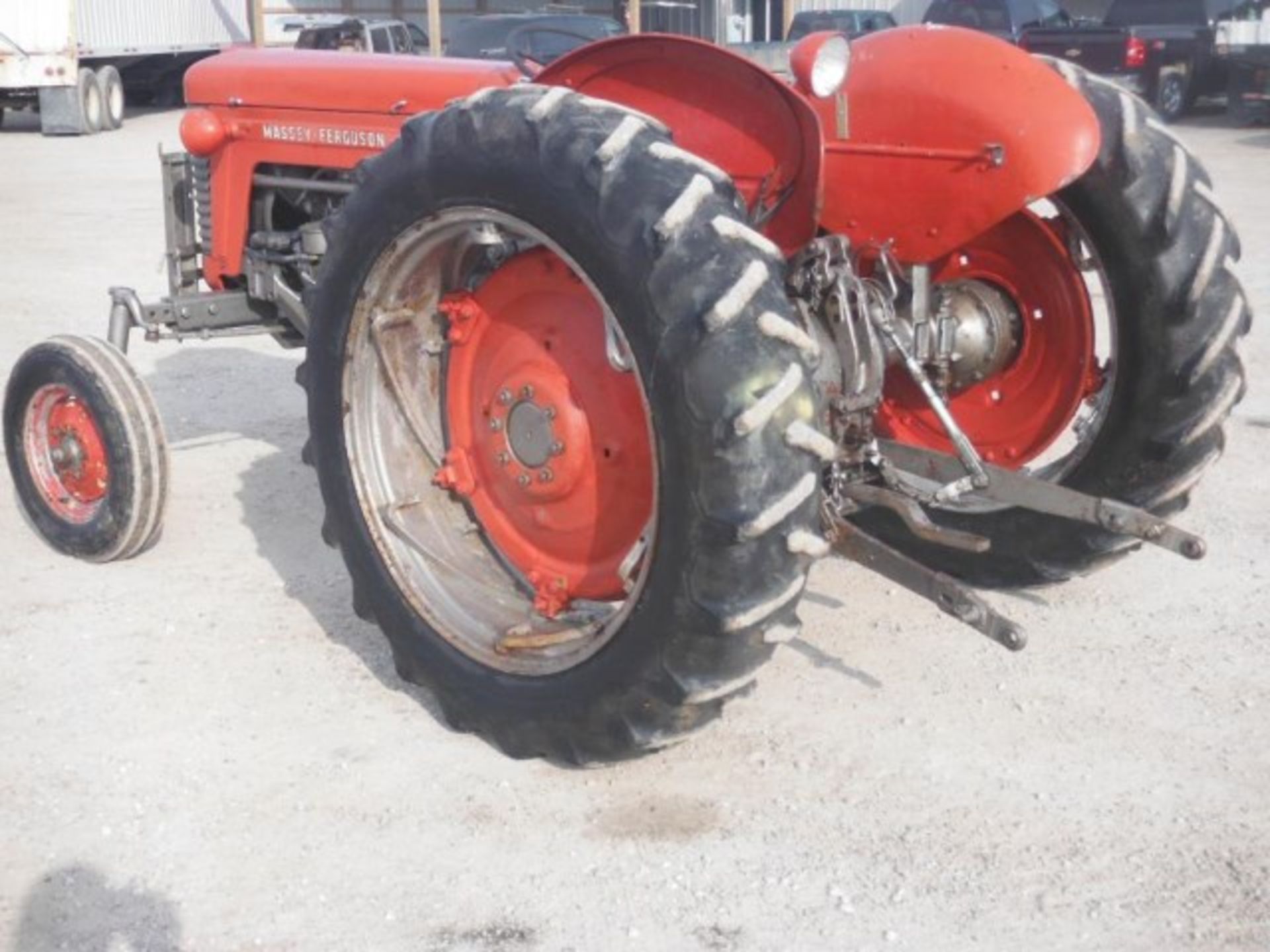 Lot #22987 MF Tractor 65,  Shows 1594 Hrs. - Image 7 of 16