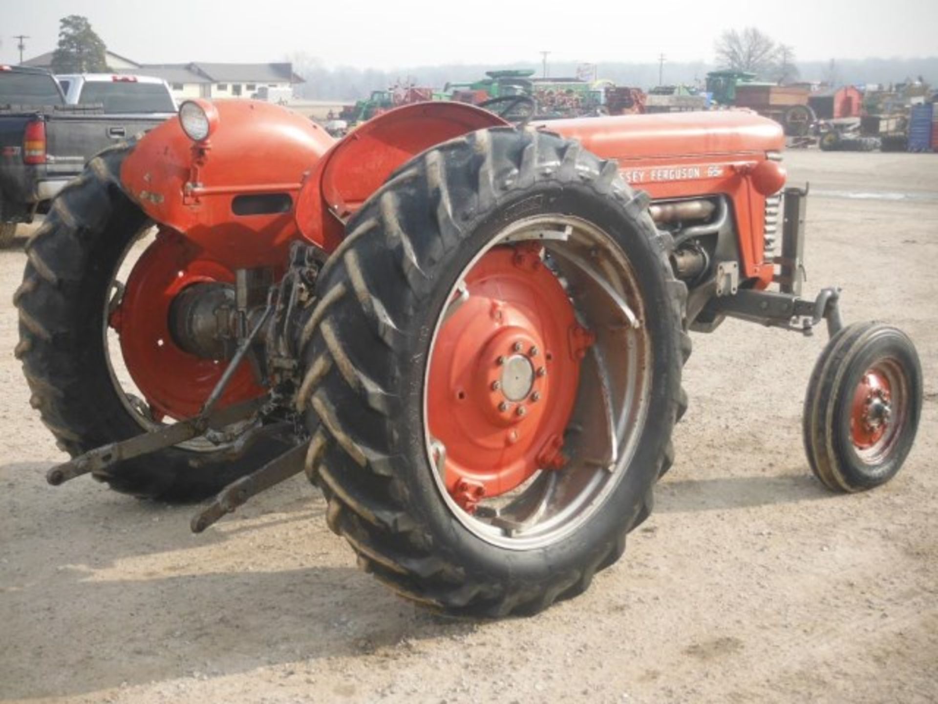 Lot #22987 MF Tractor 65,  Shows 1594 Hrs. - Image 5 of 16