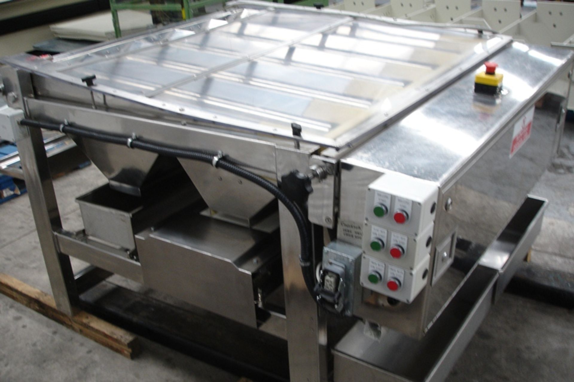 Fully S/S food grade 5 Lane Sizing / Grading Machine With Outfeed Conveyor