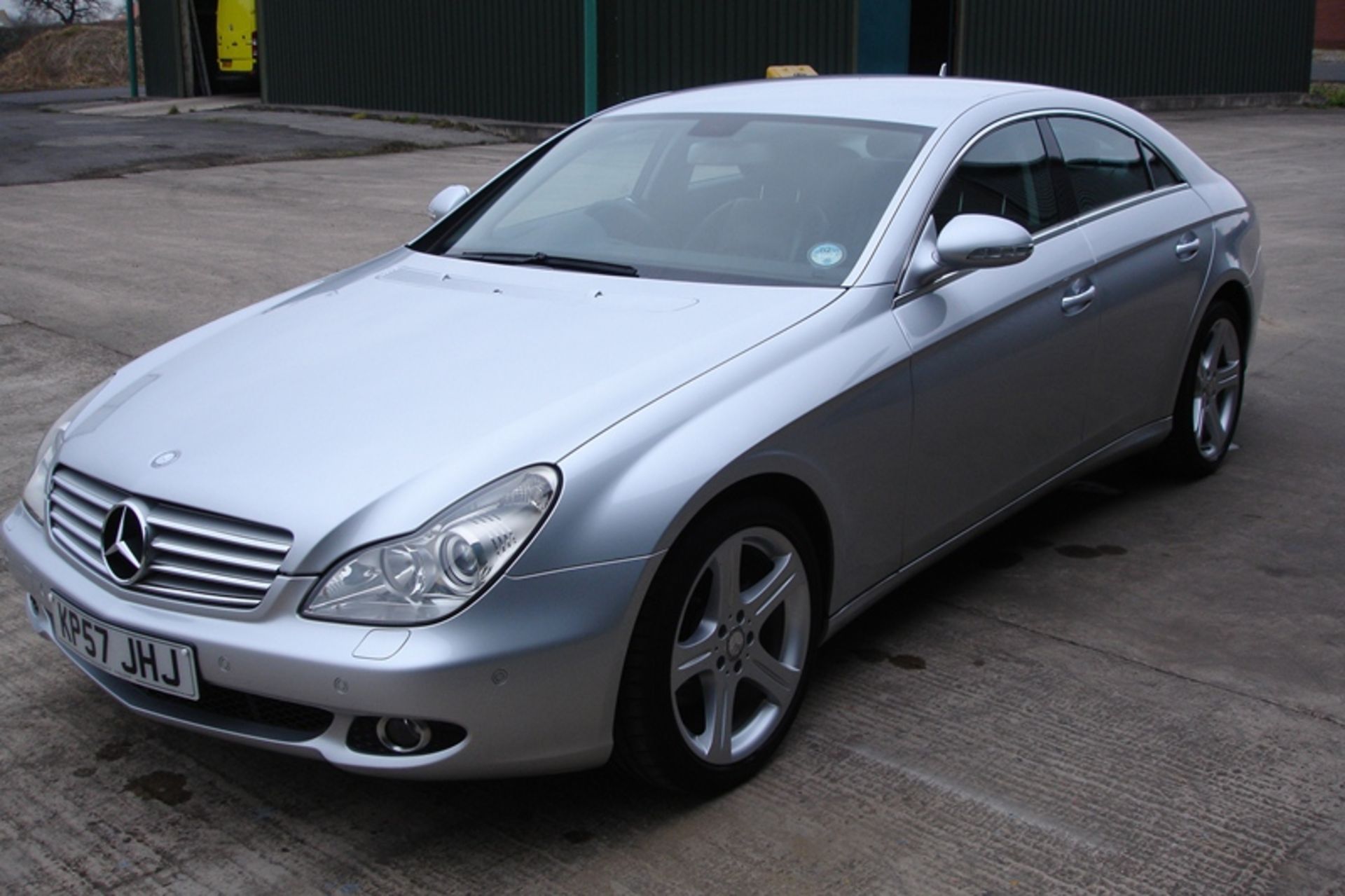 MERCEDES BENZ  CLS 320 CDI
NO VAT ON SALE PRICE
VAT STILL APPLICABLE ON BUYERS PREMIUM - Image 3 of 11