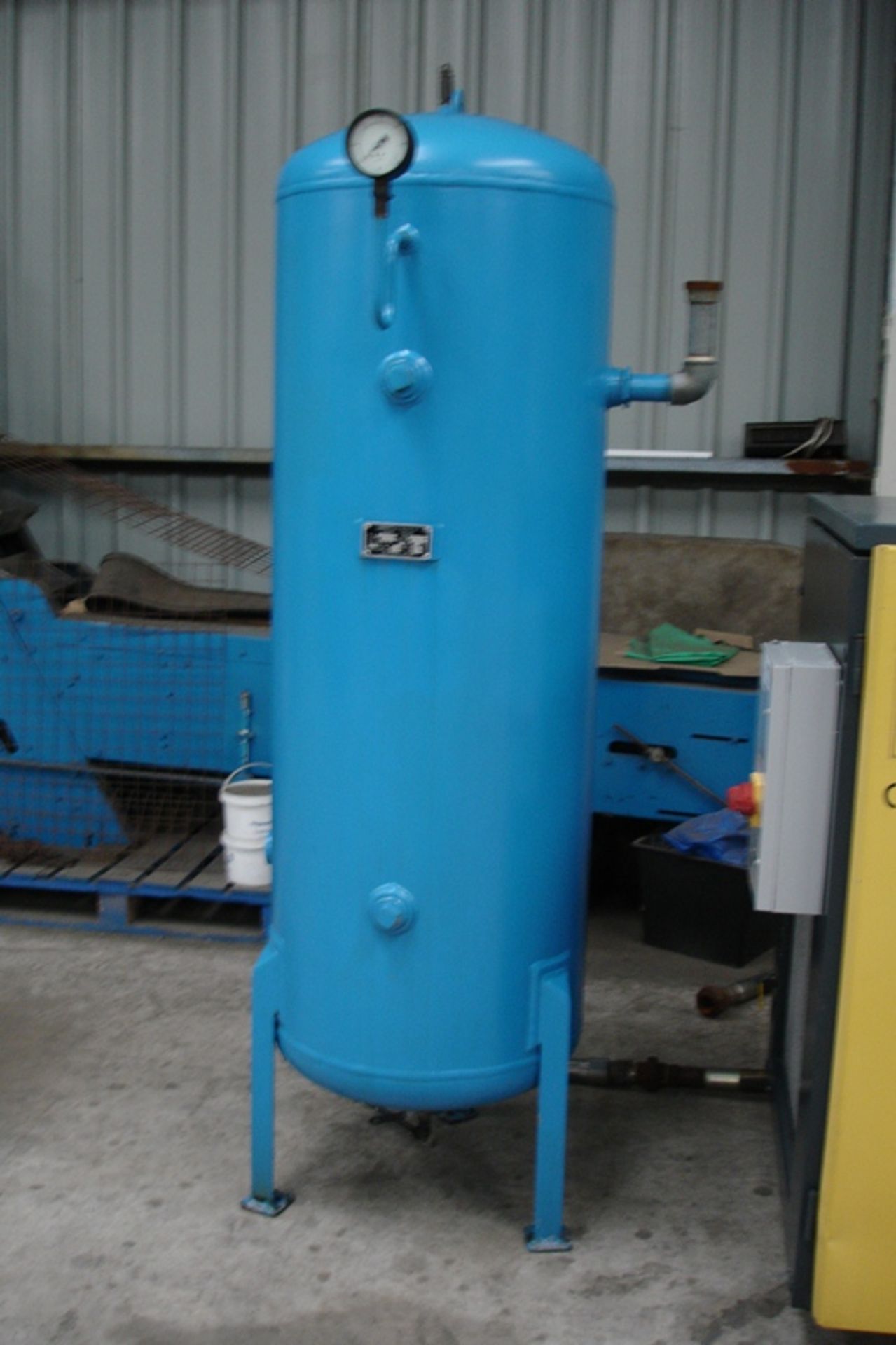 HPC Plusair Compressor With Tank - Image 3 of 5