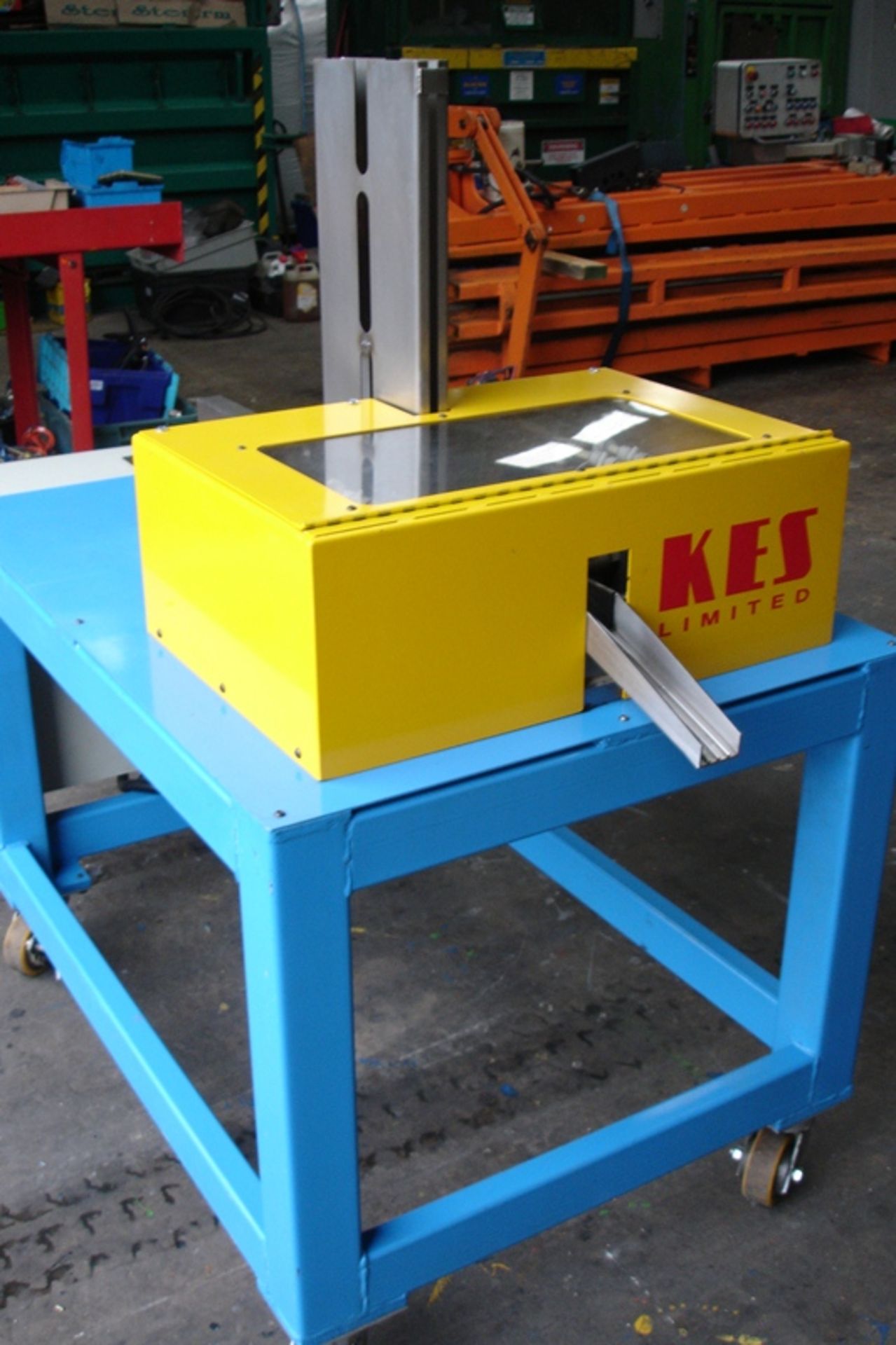 Kes pilot punch machine