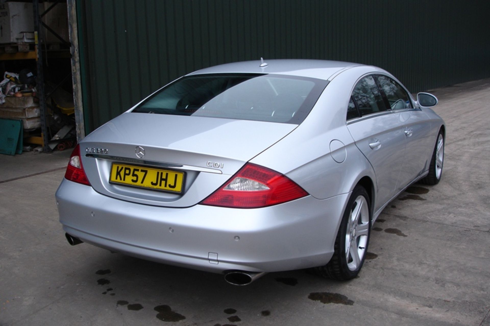 MERCEDES BENZ  CLS 320 CDI
NO VAT ON SALE PRICE
VAT STILL APPLICABLE ON BUYERS PREMIUM - Image 4 of 11