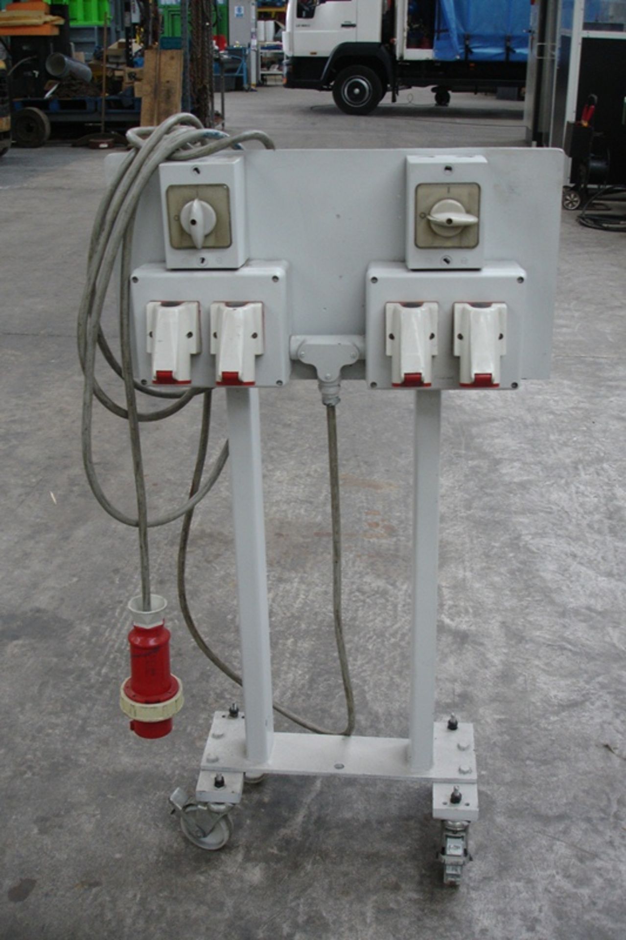 Mobile 3 phase splitter unit