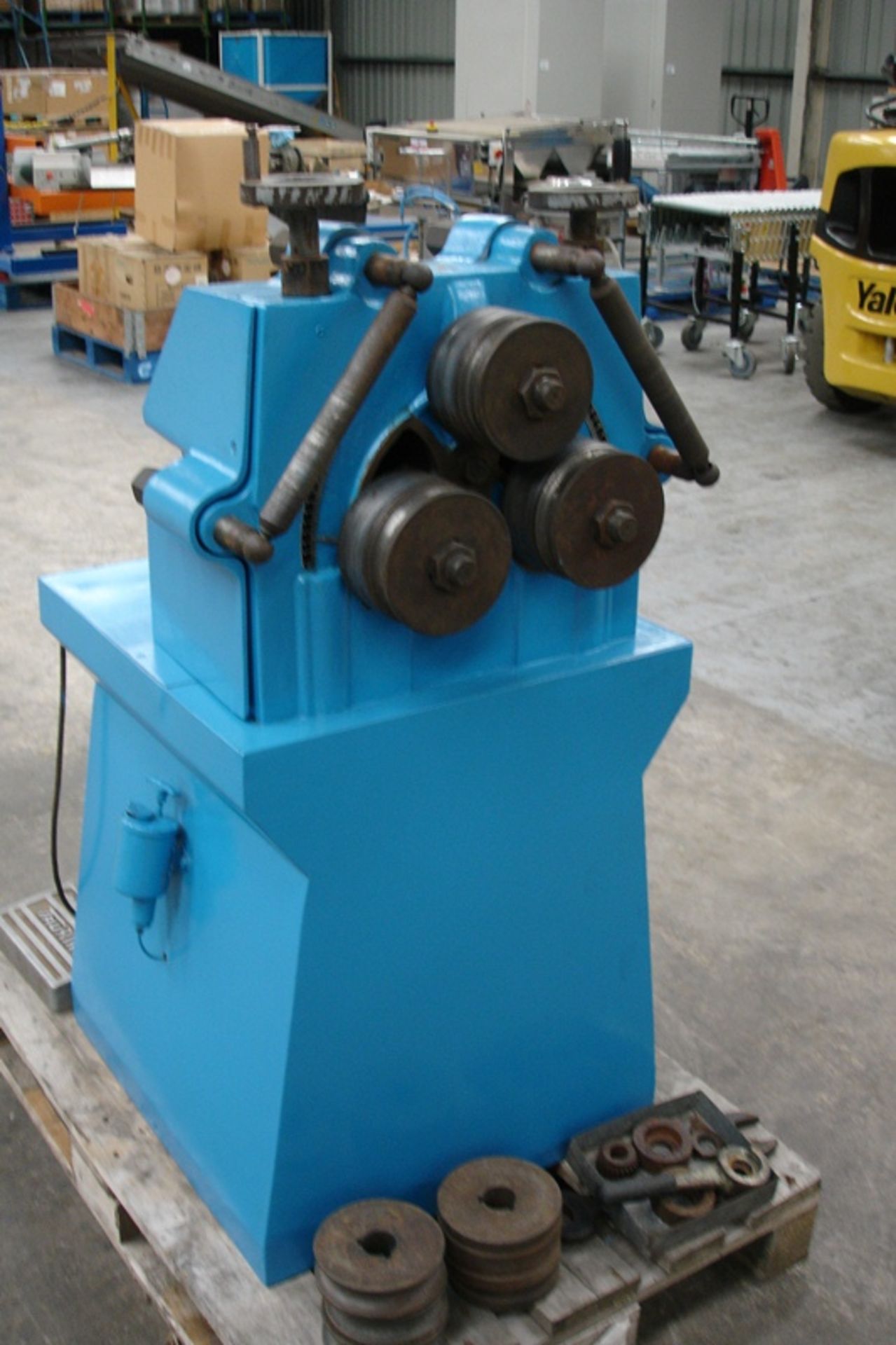 Tauring Sectional/Pipe Pyramid Bending Rollers