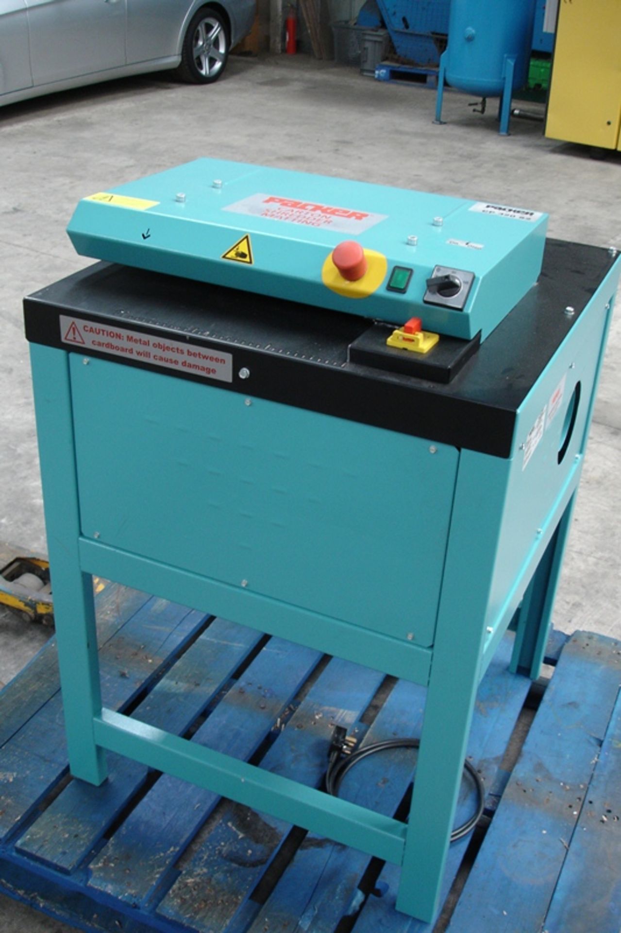 PACKER Cardboard Shredder for making box packing material