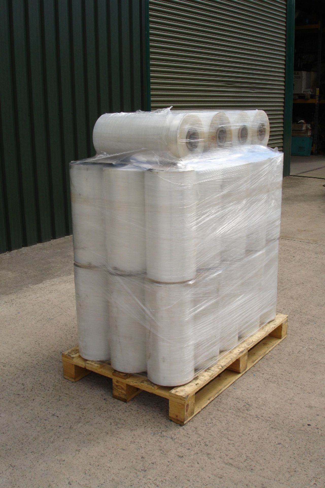 34 Rolls of Pallet wrap for pallet wrapping machine - Image 2 of 2