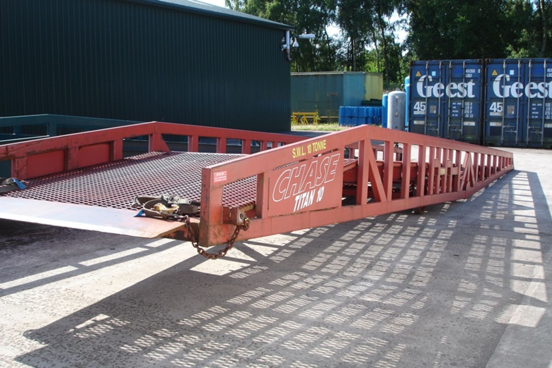 Chase Titan 10 Ton Capacity Container Loading Ramp - Image 5 of 7