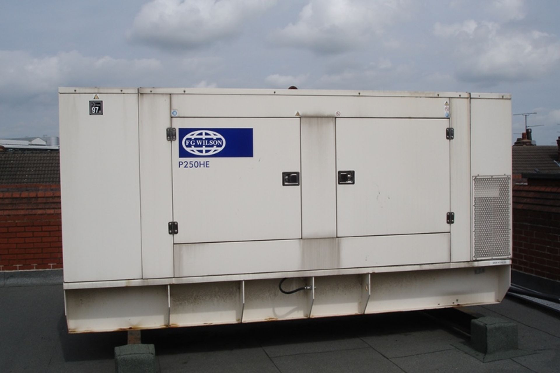 Wilson Perkins 250 KVA Generator ( 22 hrs run )
Note ; Buyer to remove from the roof of a building